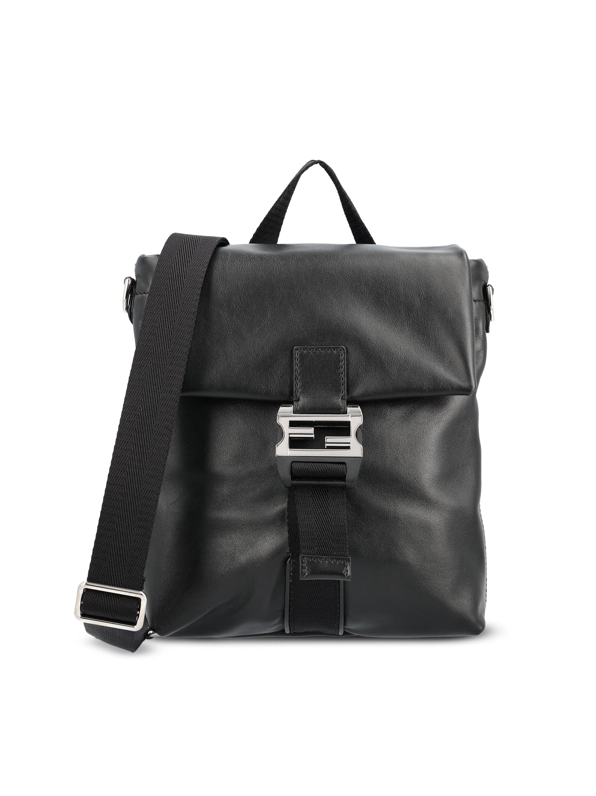 Оригінальна Zaino Buckle In Pelle Fendi – боковий вид