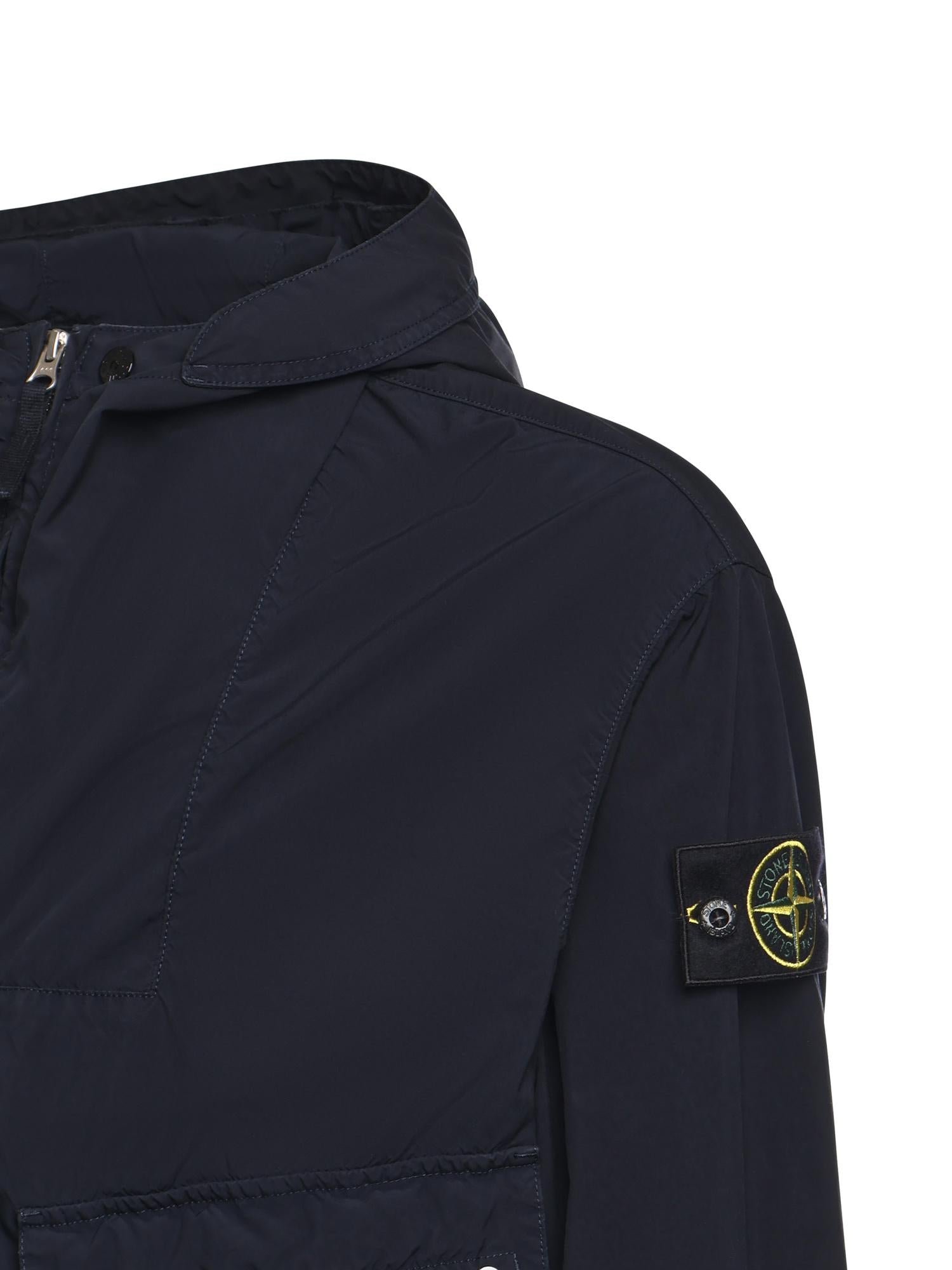 Giacca Con Cappuccio E Logo Stone island оригінал – Купити в Україні – вид ззаду