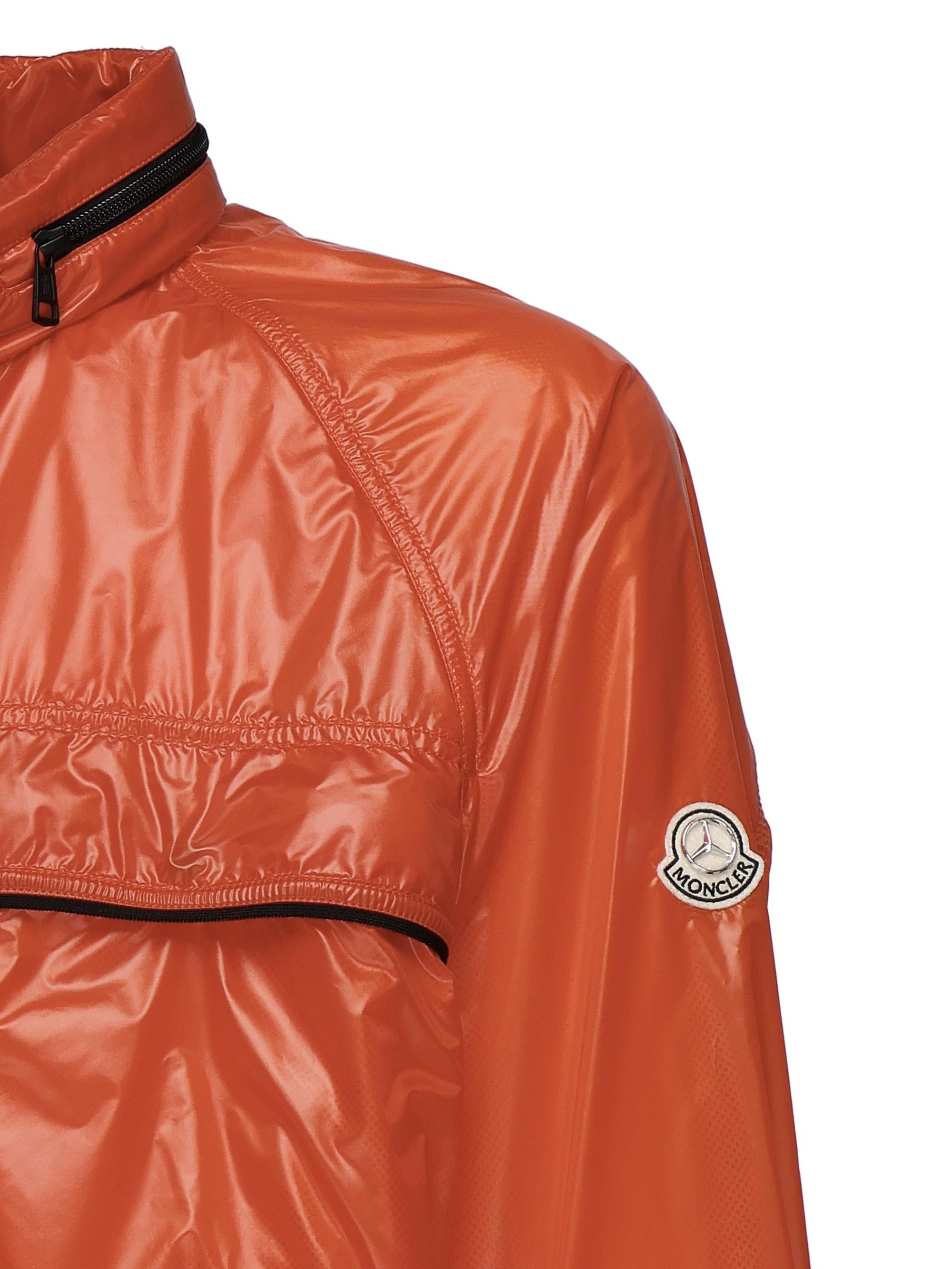 Giacca Anubis Con Cappuccio Estraibile Moncler оригінал – Купити в Україні – вид ззаду