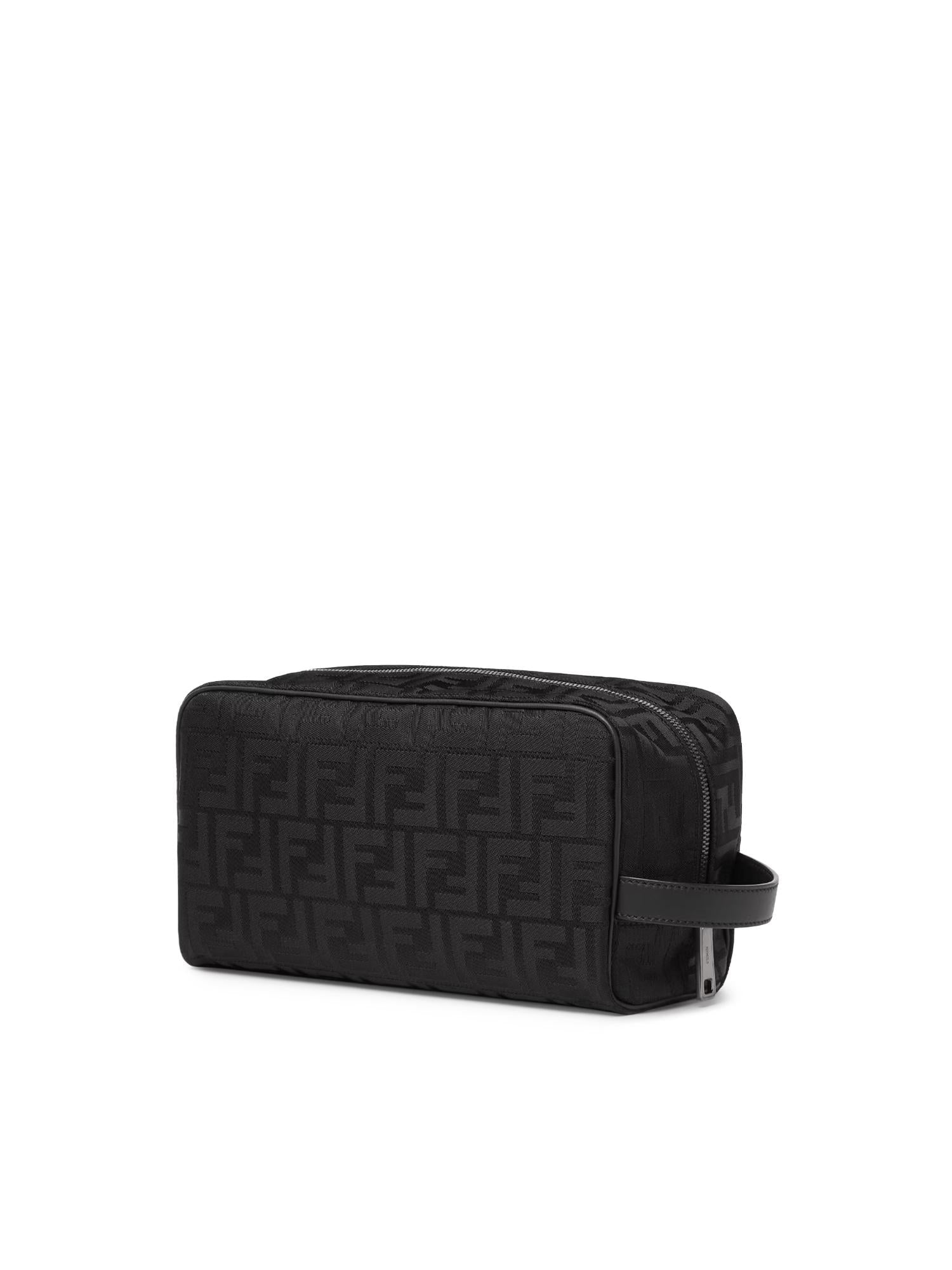 Beauty Case In Nylon Ff Jacquard Fendi – Гарантія оригінальності – вид ззаду