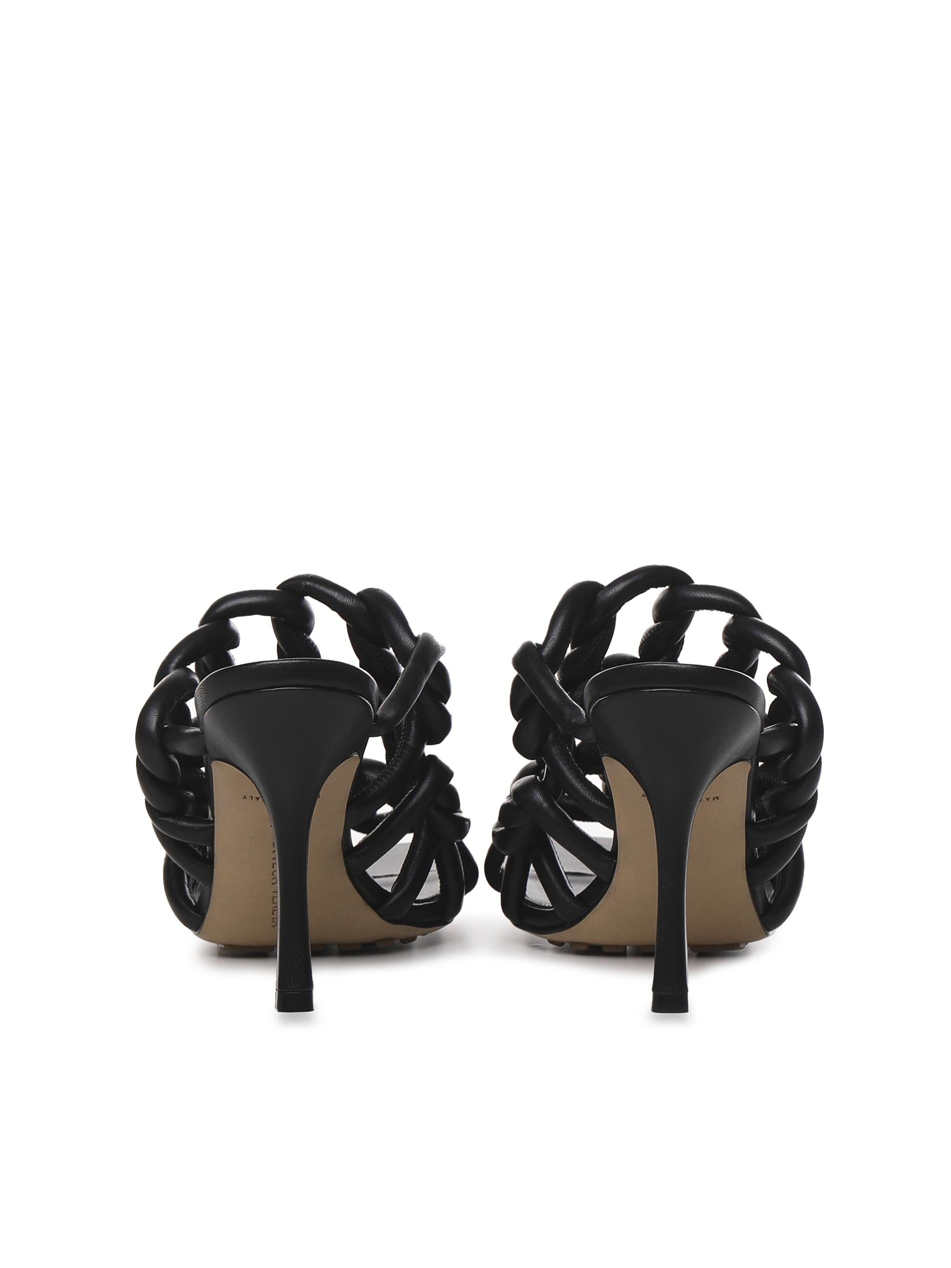 Оригінальна Mule Stretch Bottega veneta – детальний вид