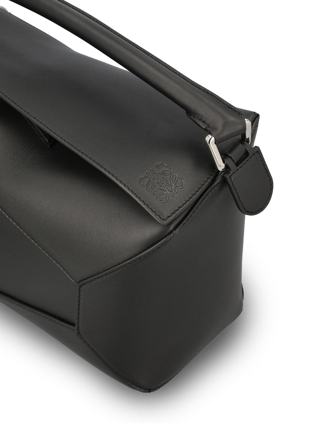 Puzzle Edge Medium Bag Loewe оригінал – Купити в Україні – детальний вид