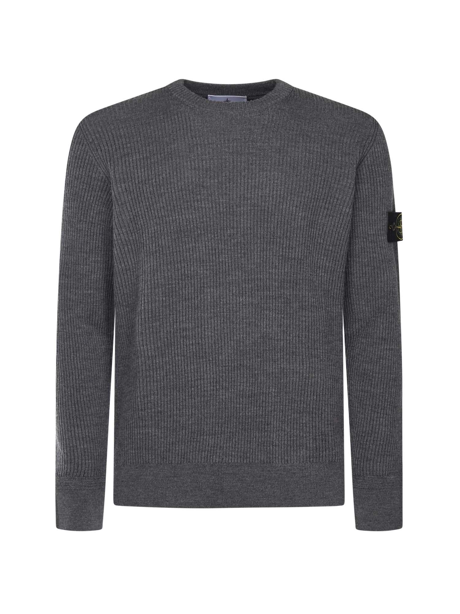 Оригінальна Maglione Con Bordi A Costine Stone island – боковий вид