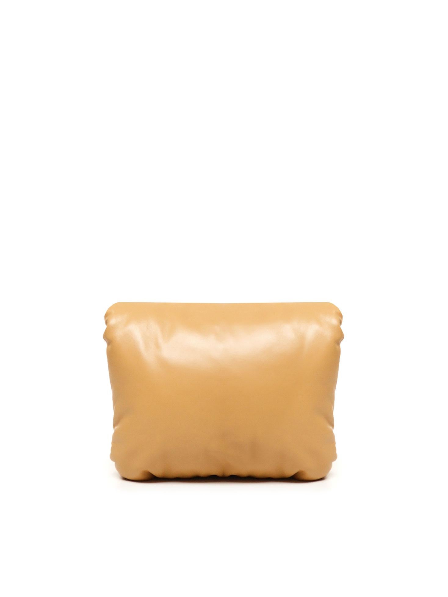 Оригінальна Borsa Puffer Goya In Agnello Nappato Lucido Loewe – детальний вид