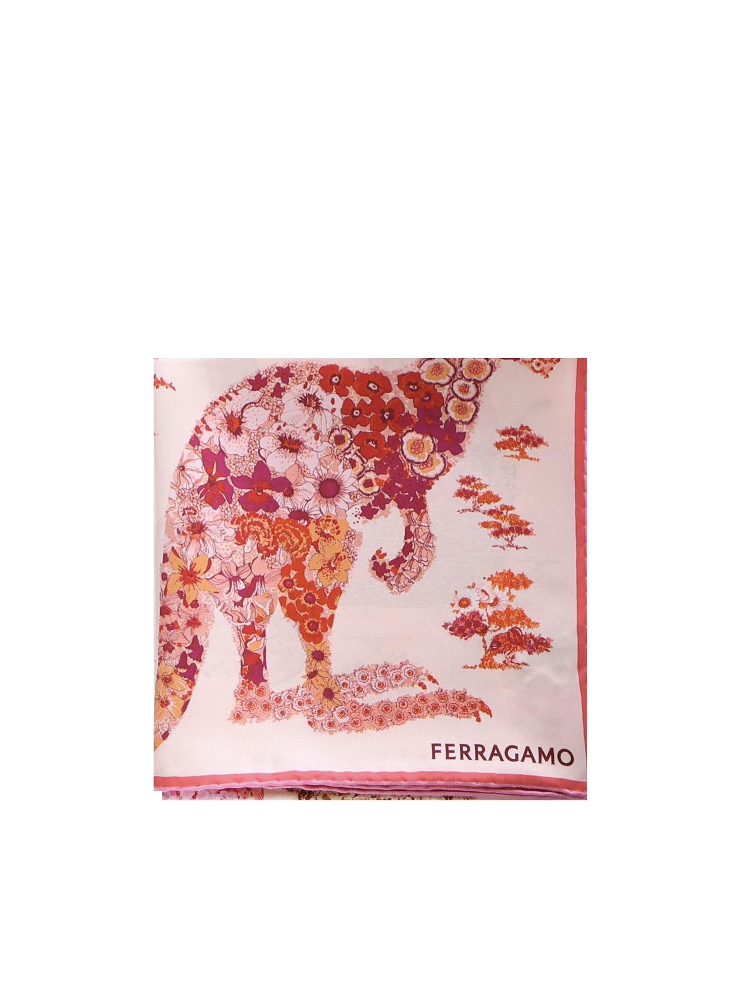 Foulard In Seta Con Stampa Salvatore ferragamo – Гарантія оригінальності – боковий вид