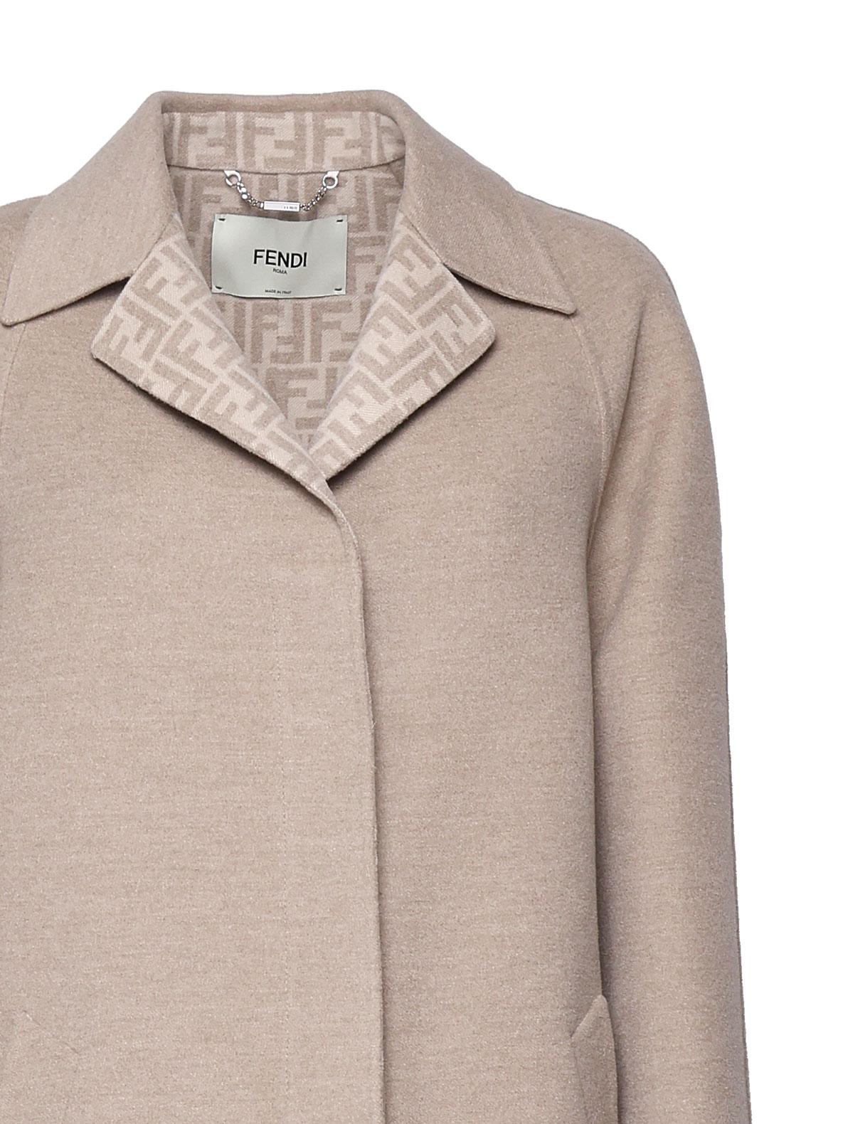 Fendi Outerwear оригінал | Швидка доставка Україна – вид ззаду