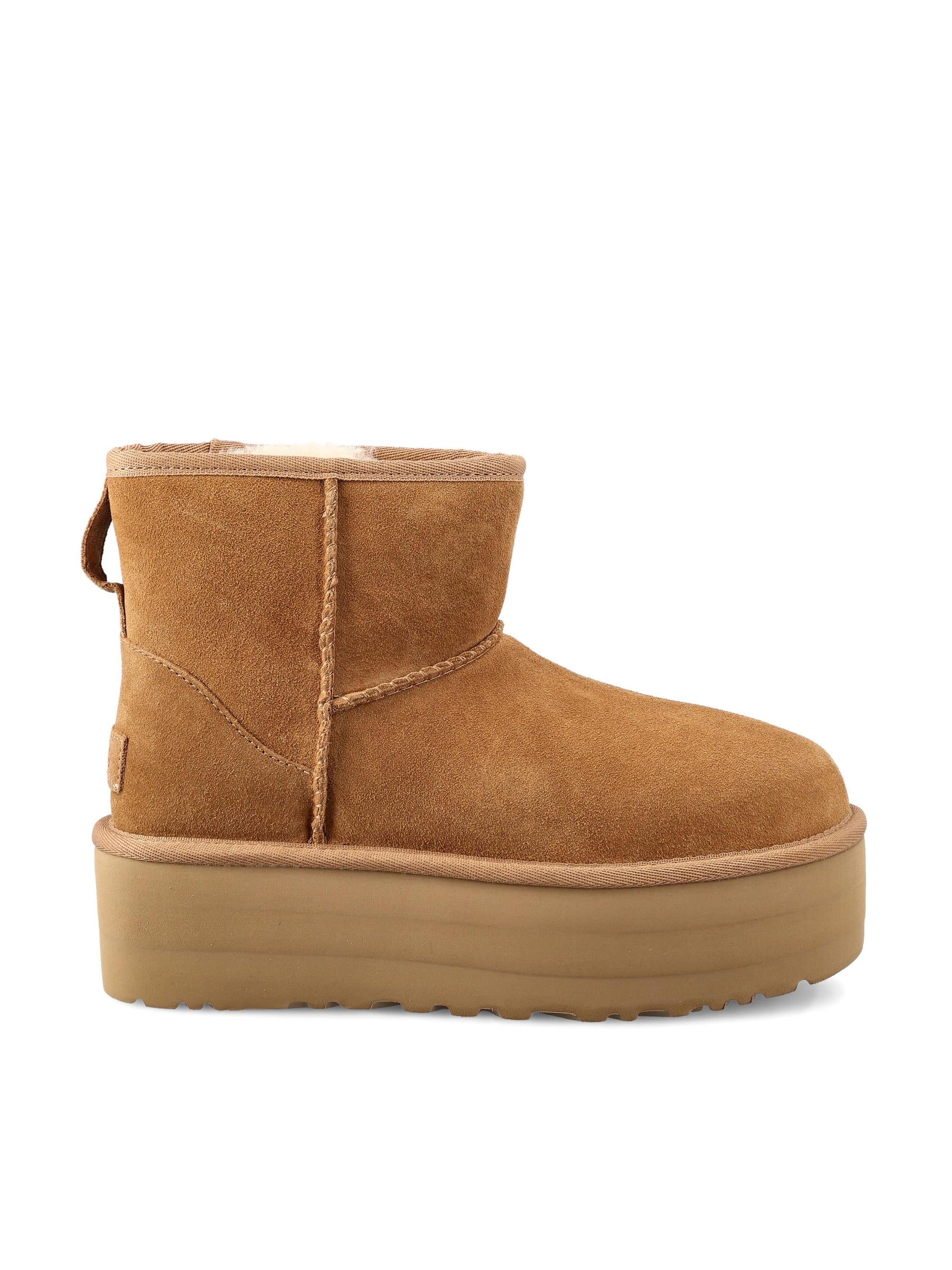 Оригінальна Boots Classic Mini With Platform Ugg – боковий вид