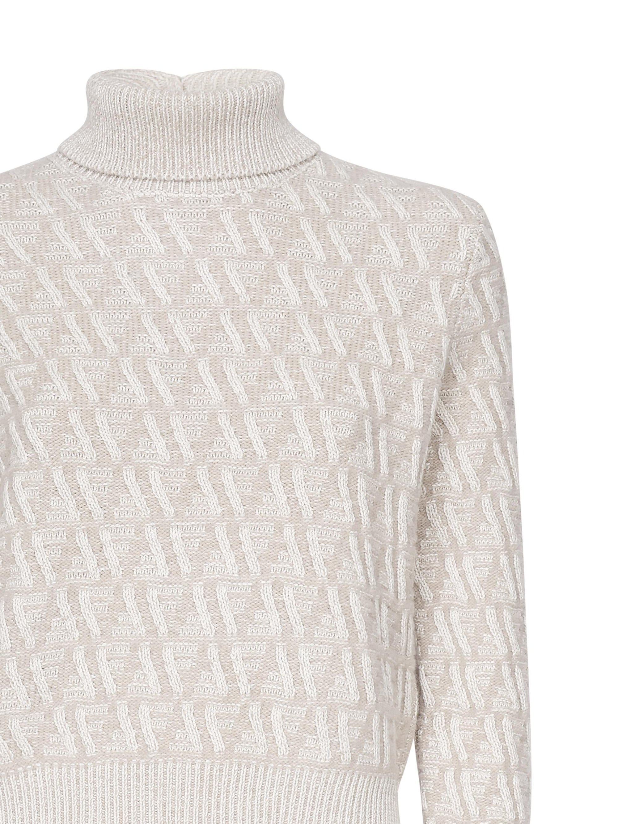 Оригінальна Dolcevita In Lana E Cashmere Ff Fendi – вид ззаду