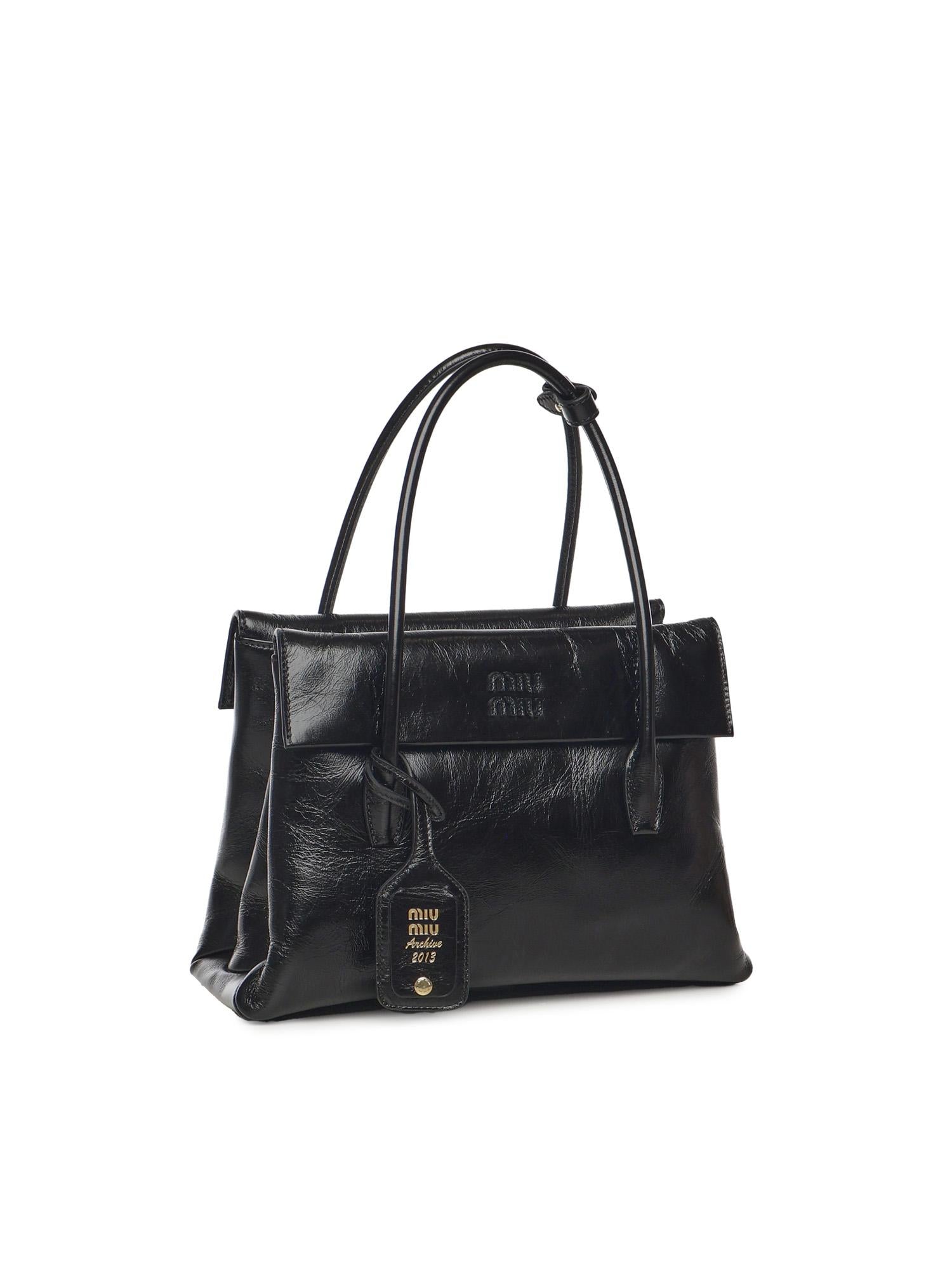 Оригінальна Borsa Solitaire In Pelle Lucida Miu miu – вид ззаду