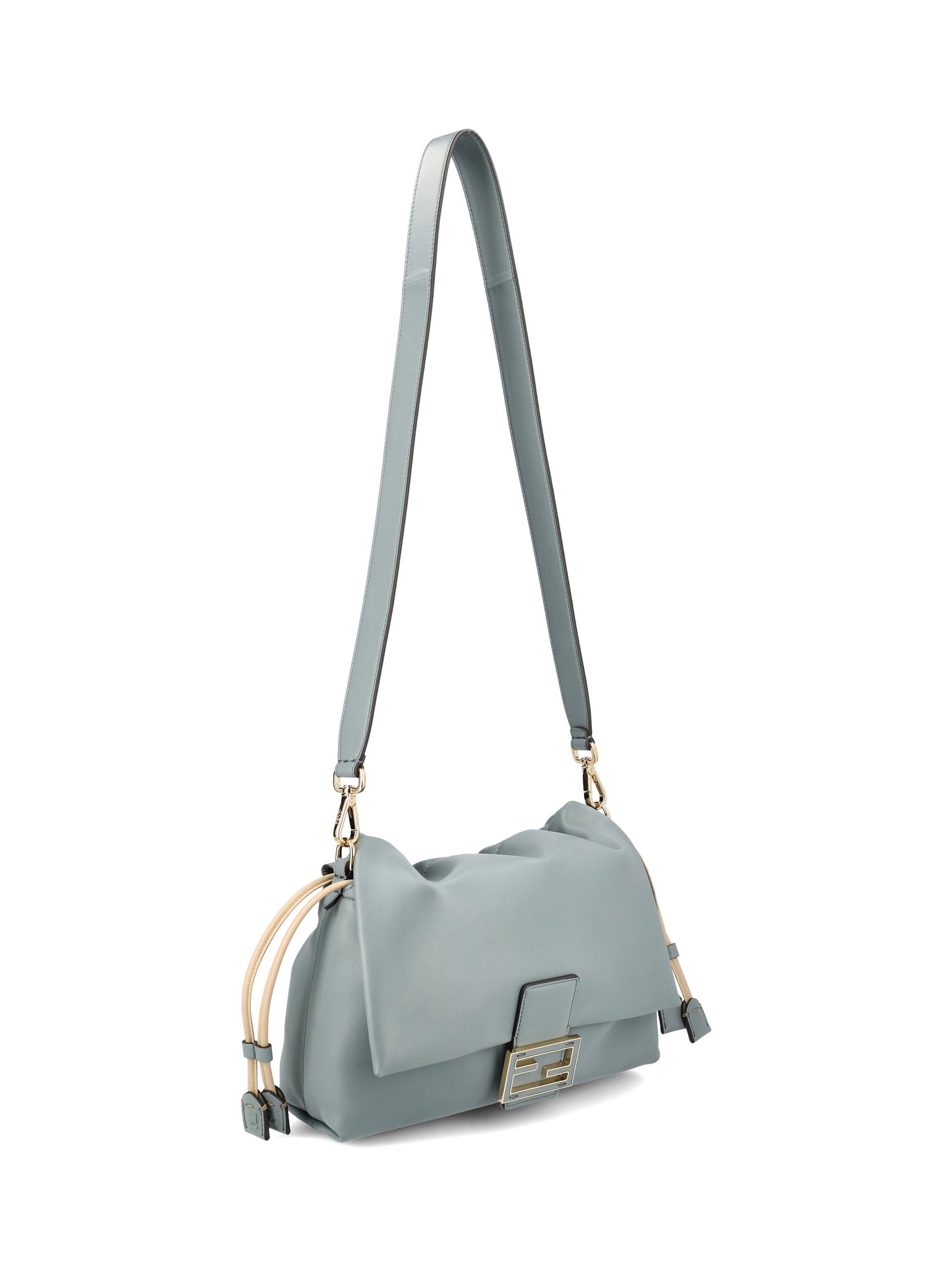 Оригінальна Mamma Baguette Medium Fendi – детальний вид