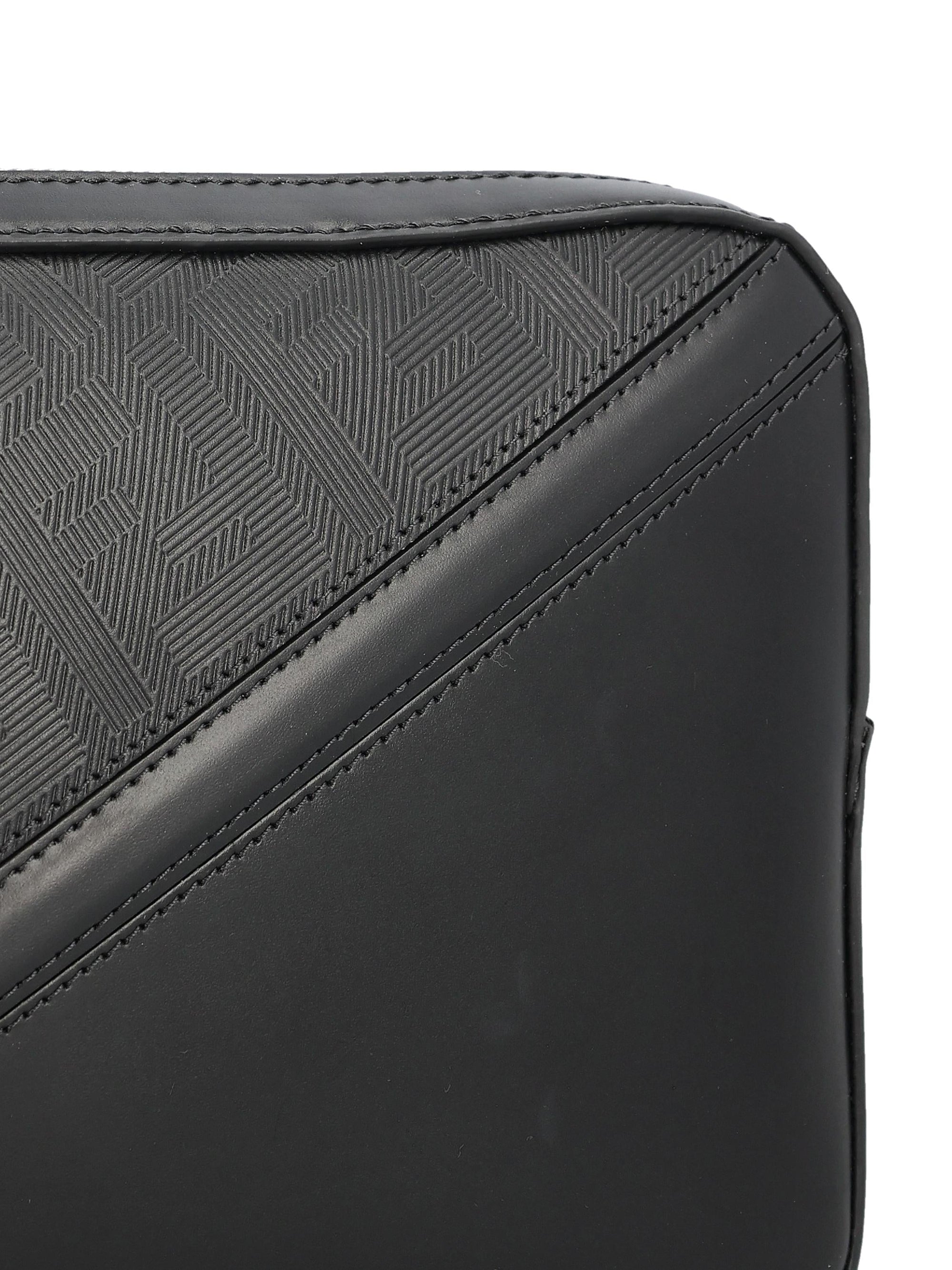 Camera Case Fendi Diagonal Fendi оригінал – Купити в Україні – збільшений вид