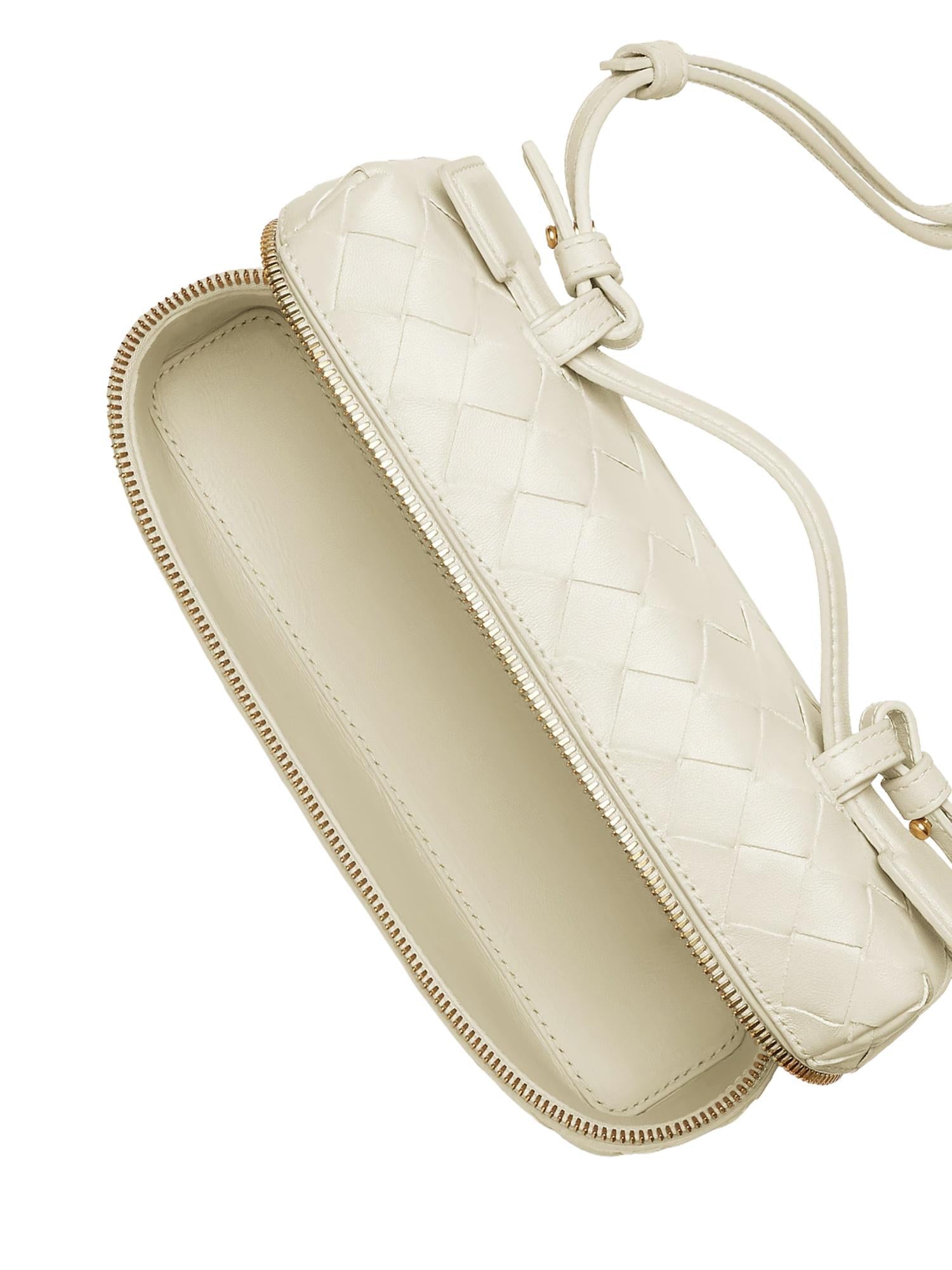 Оригінальна Bang Bang Bottega veneta – збільшений вид