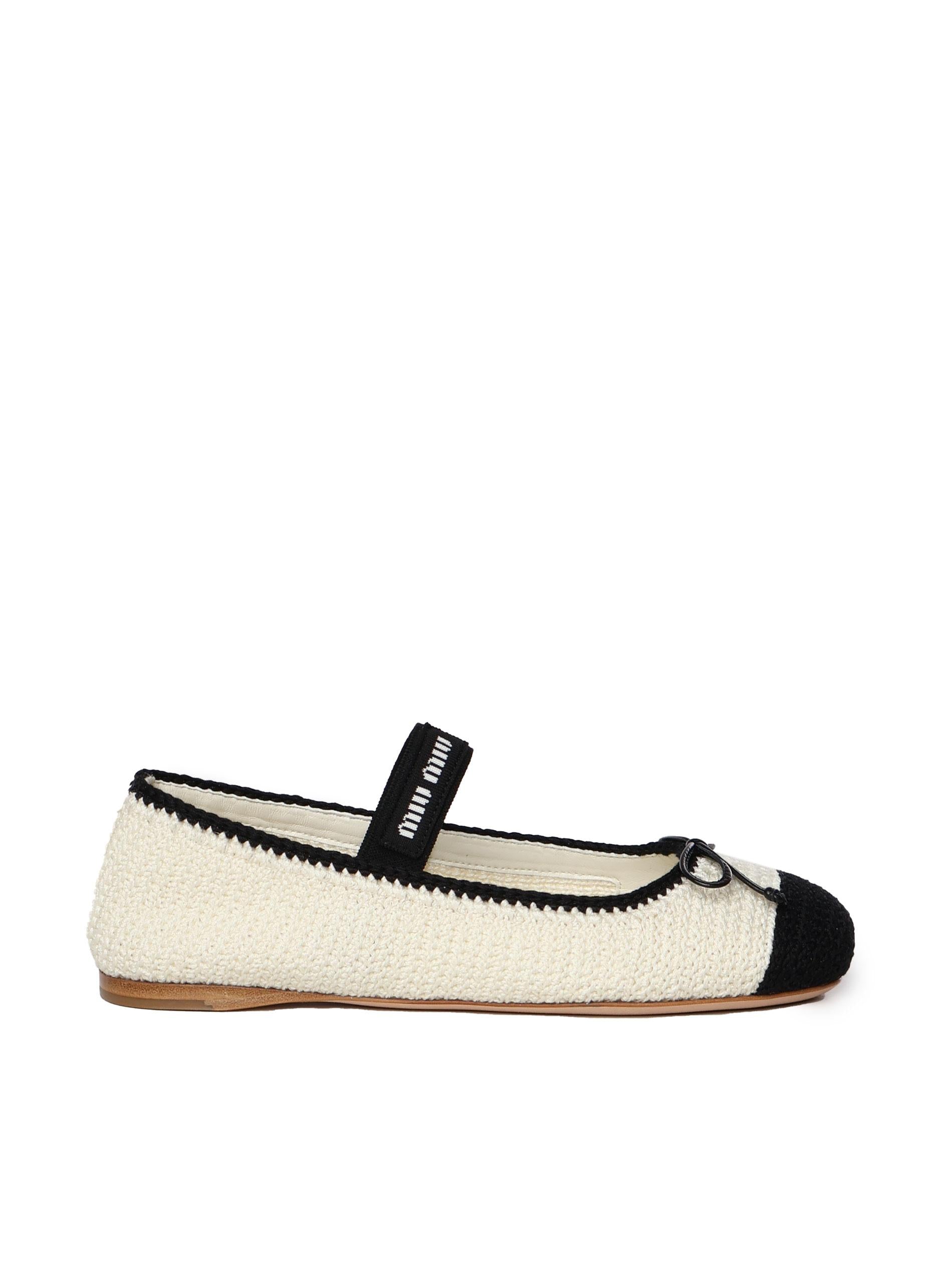 Оригінальна Ballerine In Pelle Miu miu – боковий вид