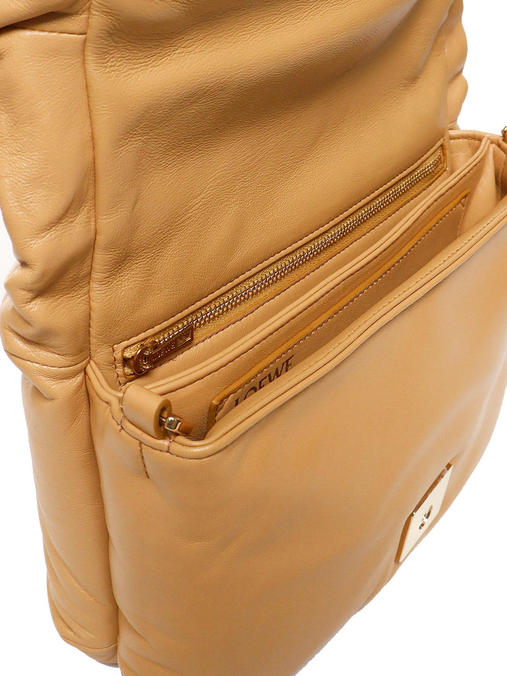 Оригінальна Borsa Puffer Goya In Agnello Nappato Lucido Loewe – збільшений вид