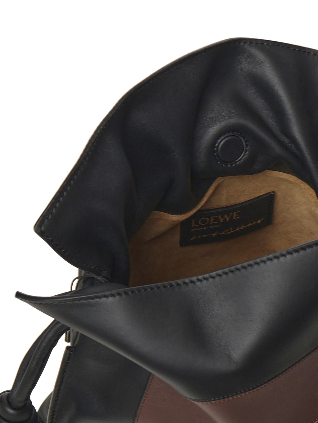 Borsa Flamenco Clutch Media In Nappa DI Vitello Loewe оригінал – Купити в Україні – збільшений вид