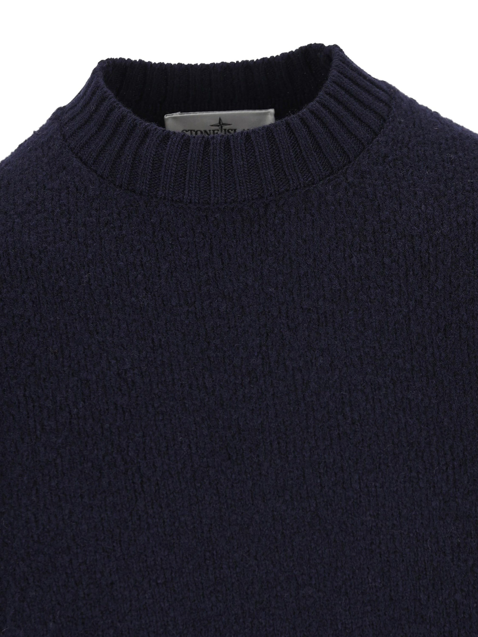 Оригінальна Wool Crew Neck Sweater Stone island – детальний вид - STONE ISLAND