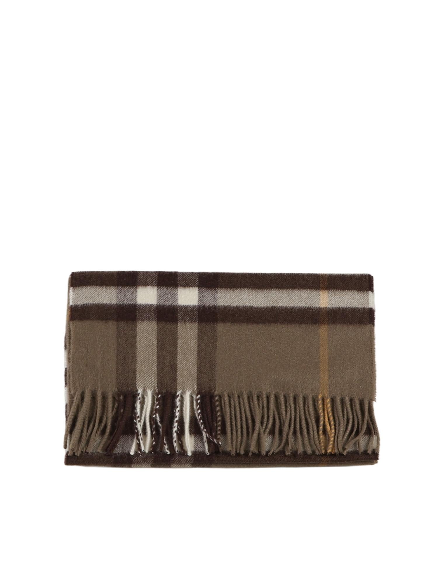Burberry Knitwear оригінал | Швидка доставка Україна – боковий вид