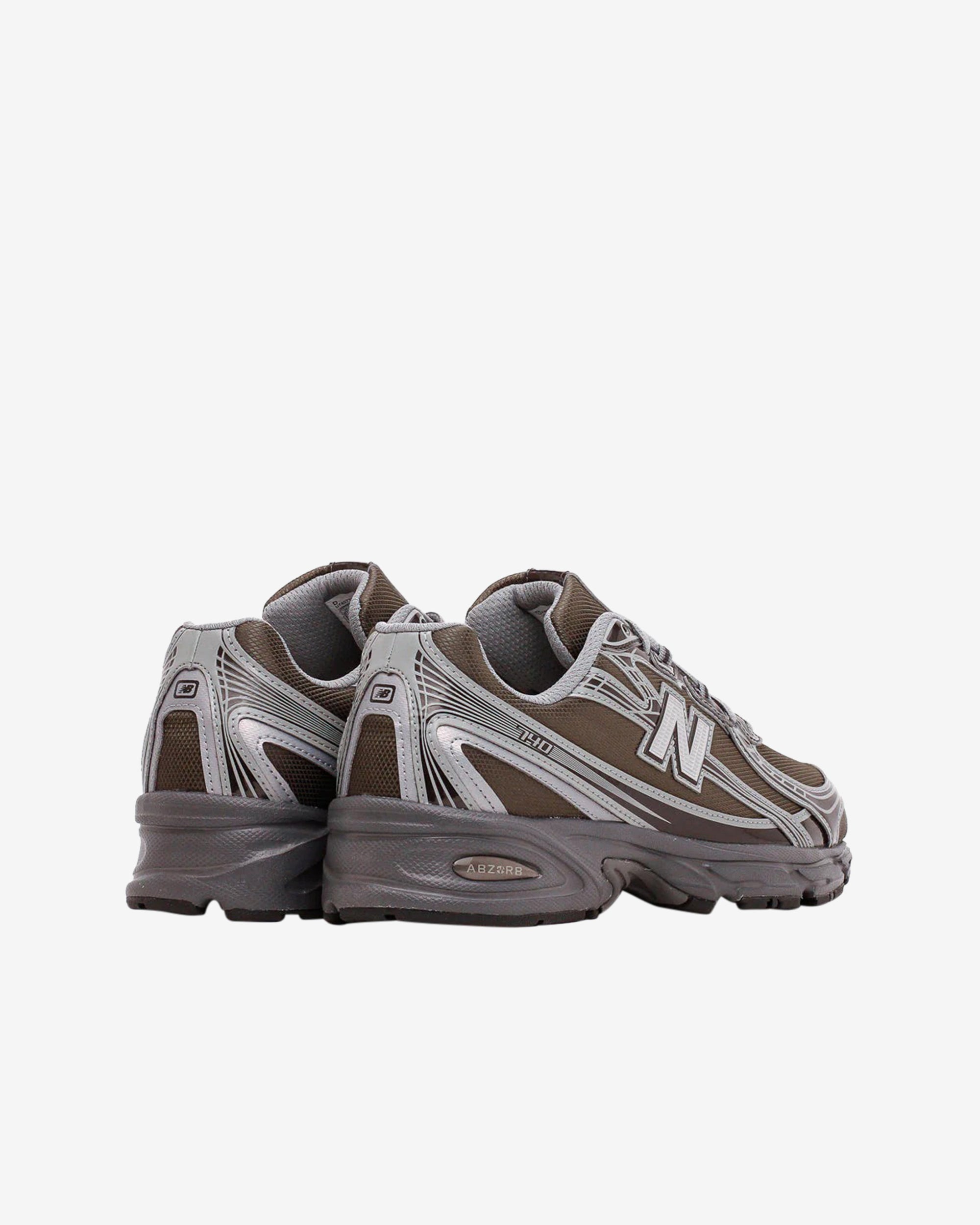 Mens 740 Sneakers New balance – Гарантія оригінальності – детальний вид