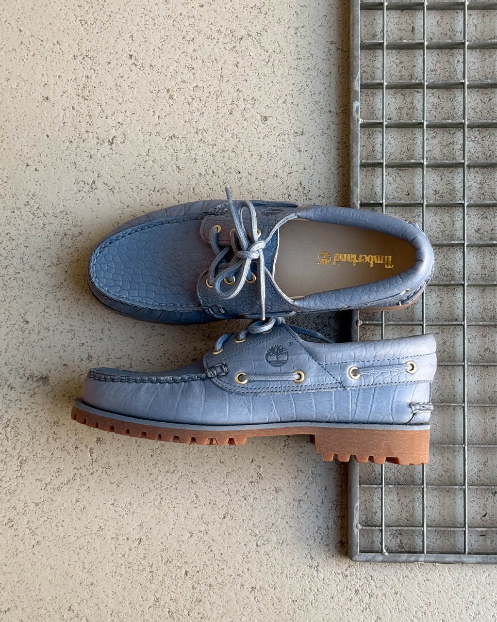 Authentic 3 Eye Classic Lug Timberland оригінал – Купити в Україні – вид ззаду