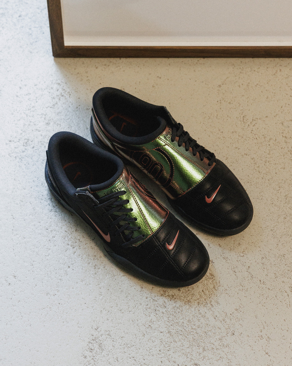 Total 90 Premium Tiempo Nike оригінал – Купити в Україні – вид ззаду