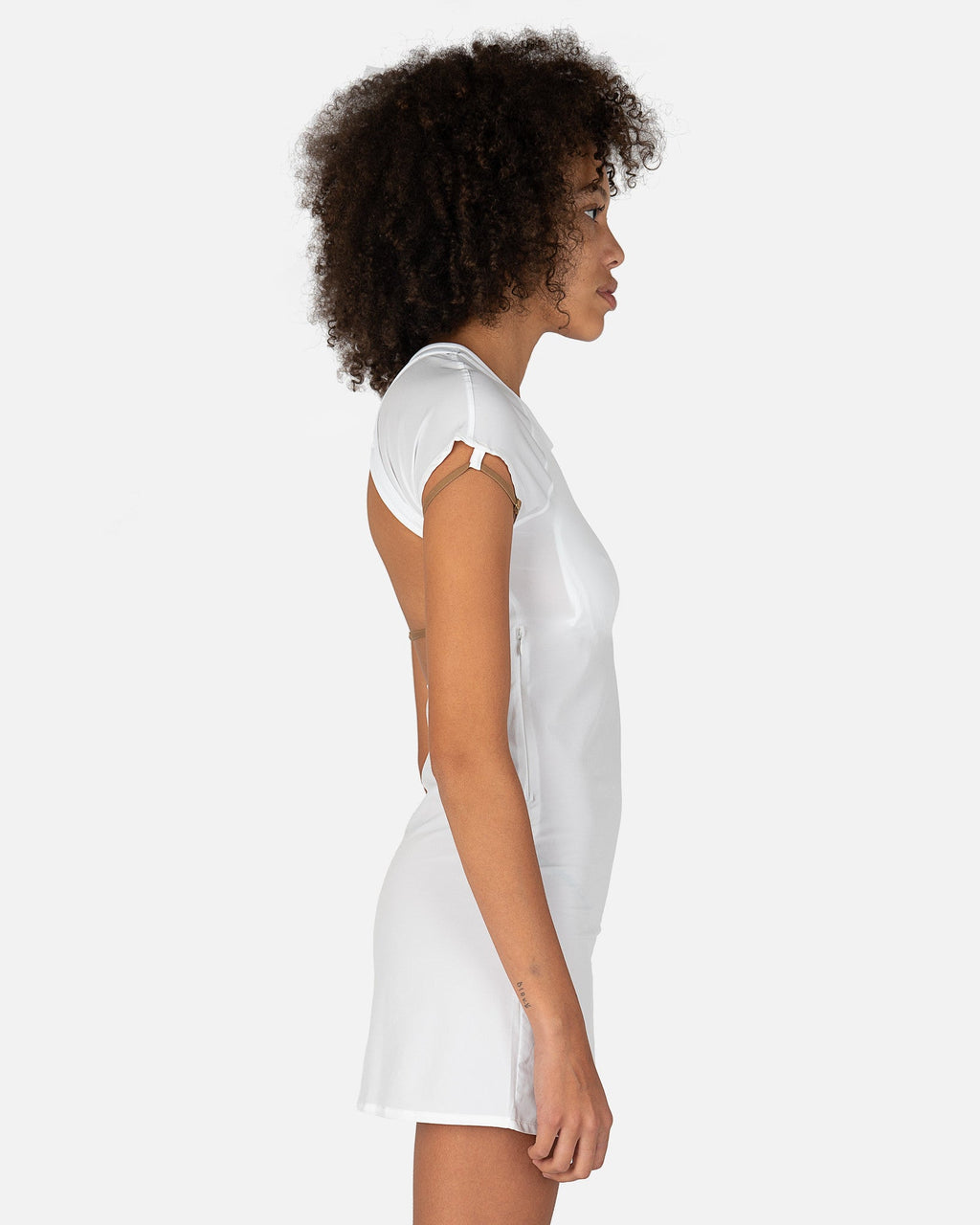 Оригінальна Jacquemus Dress In White Nike – вид ззаду