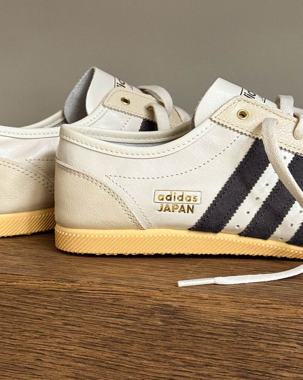 Оригінальна Japan Decon W Adidas – детальний вид