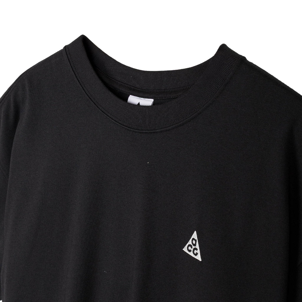 Short Sleeve T Shirt Nike оригінал – Купити в Україні – вид ззаду