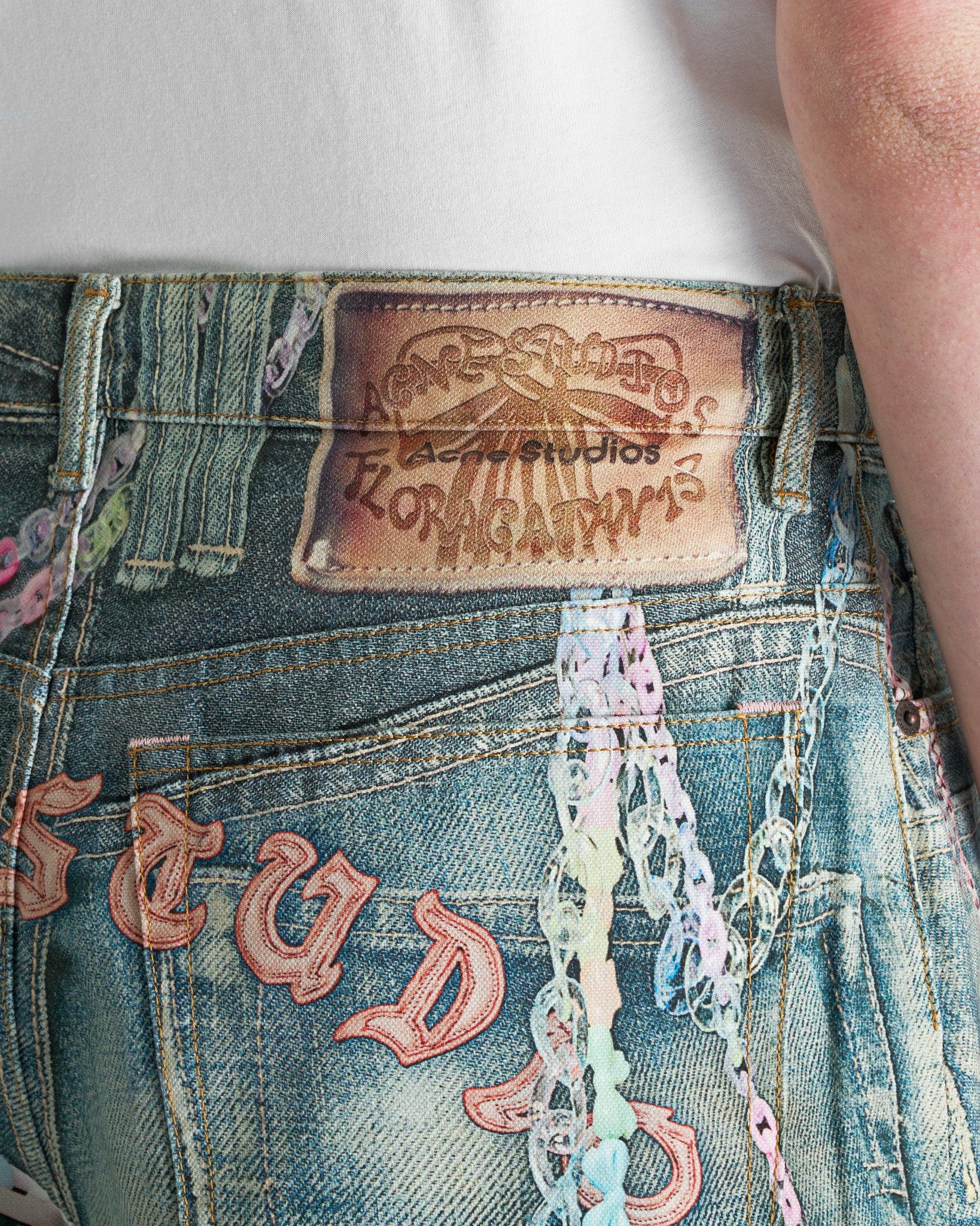 Keychain Shorts In MID Blue Acne studios – Гарантія оригінальності – збільшений вид