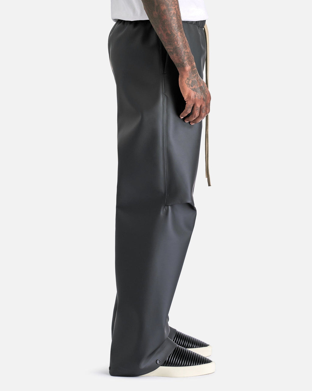 Knee Pleat Wide Leg Pant In Black Fear of god – Гарантія оригінальності – вид ззаду