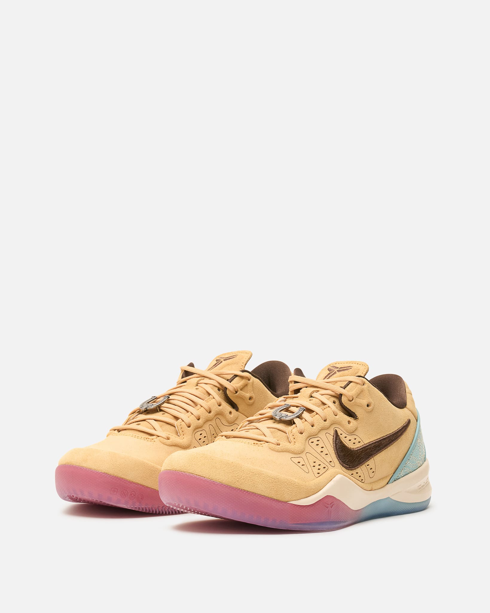 Kobe 8 Protro Siempre Mio Nike – Гарантія оригінальності – вид ззаду