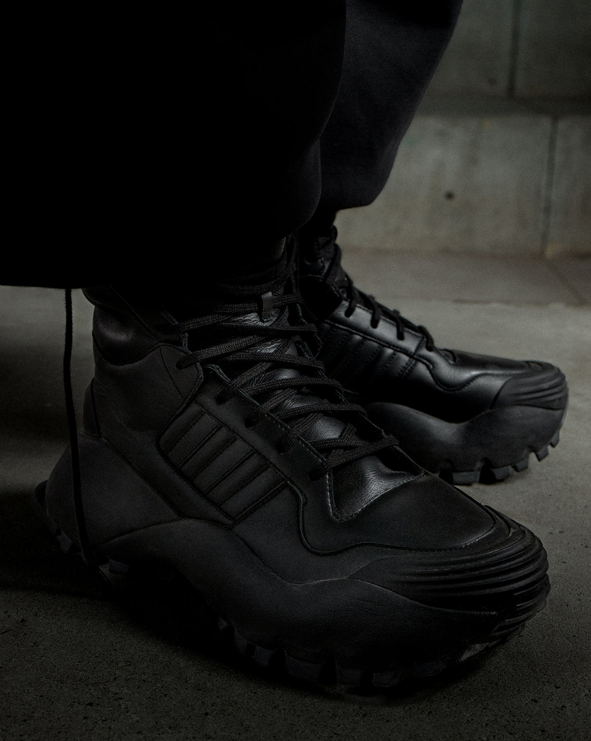 Adidas Footwear оригінал | Швидка доставка Україна – вид ззаду - ADIDAS