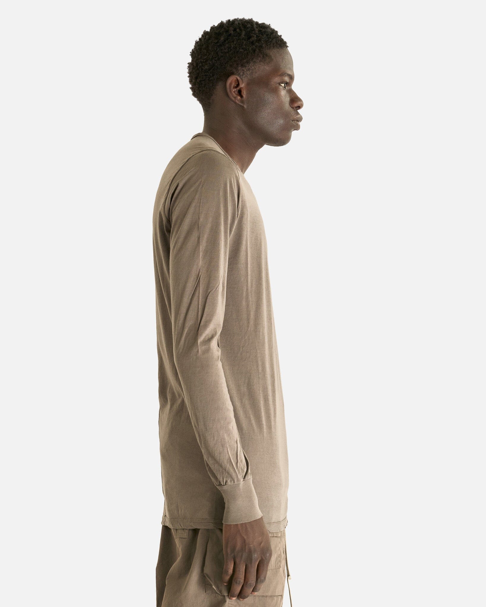 Level Long Sleeve T In Dust Rick owens – Гарантія оригінальності – вид ззаду