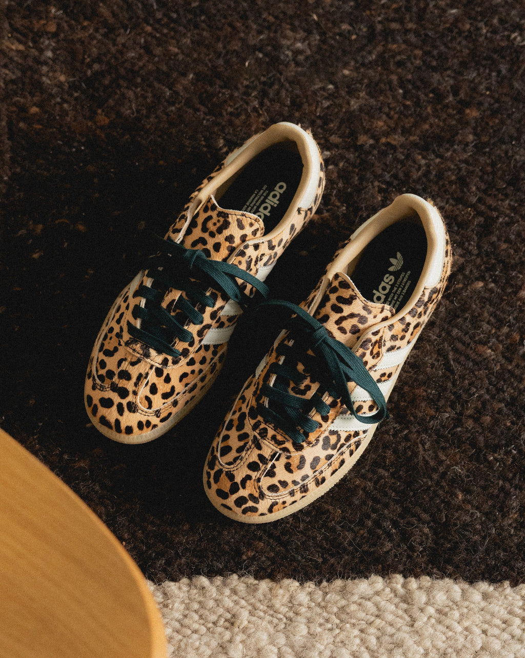 Adidas Footwear оригінал | Швидка доставка Україна – вид ззаду