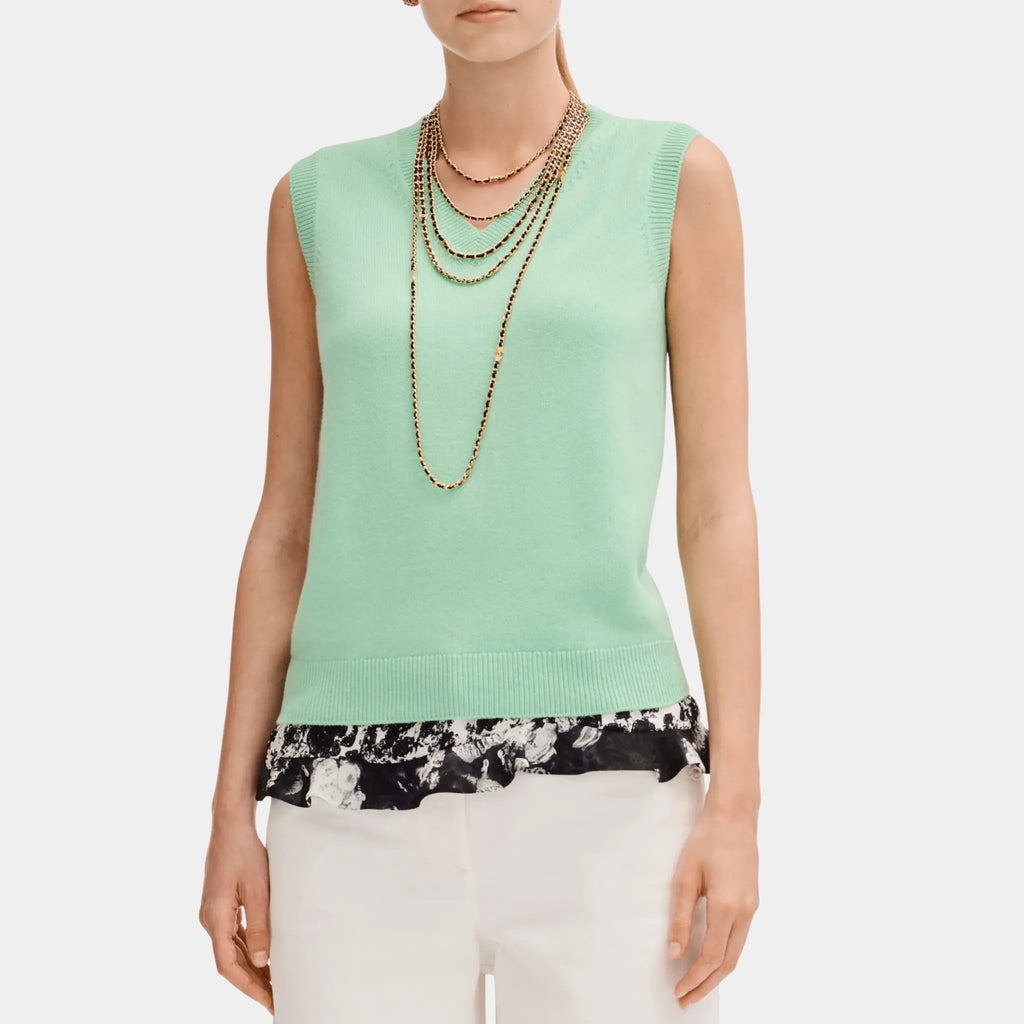 Оригінальна Light Green Sweater In Cashmere Chanel – боковий вид