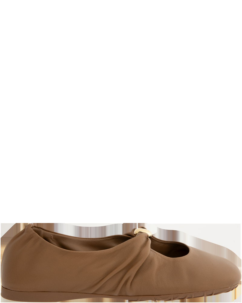 Оригінальна Pebble Soft Ballerina Flat Loewe
