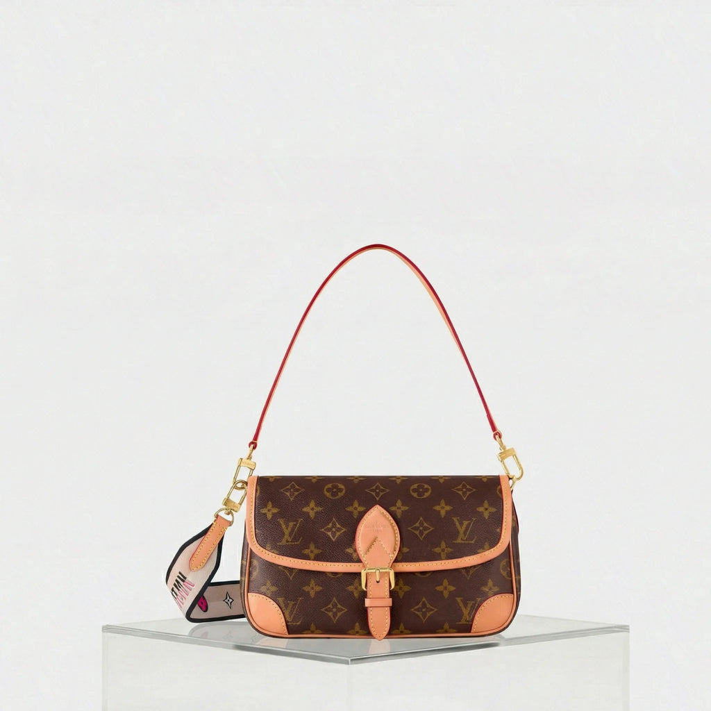 Diane Satchel Handbag Monogram Canvas Louis vuitton оригінал – Купити в Україні – боковий вид