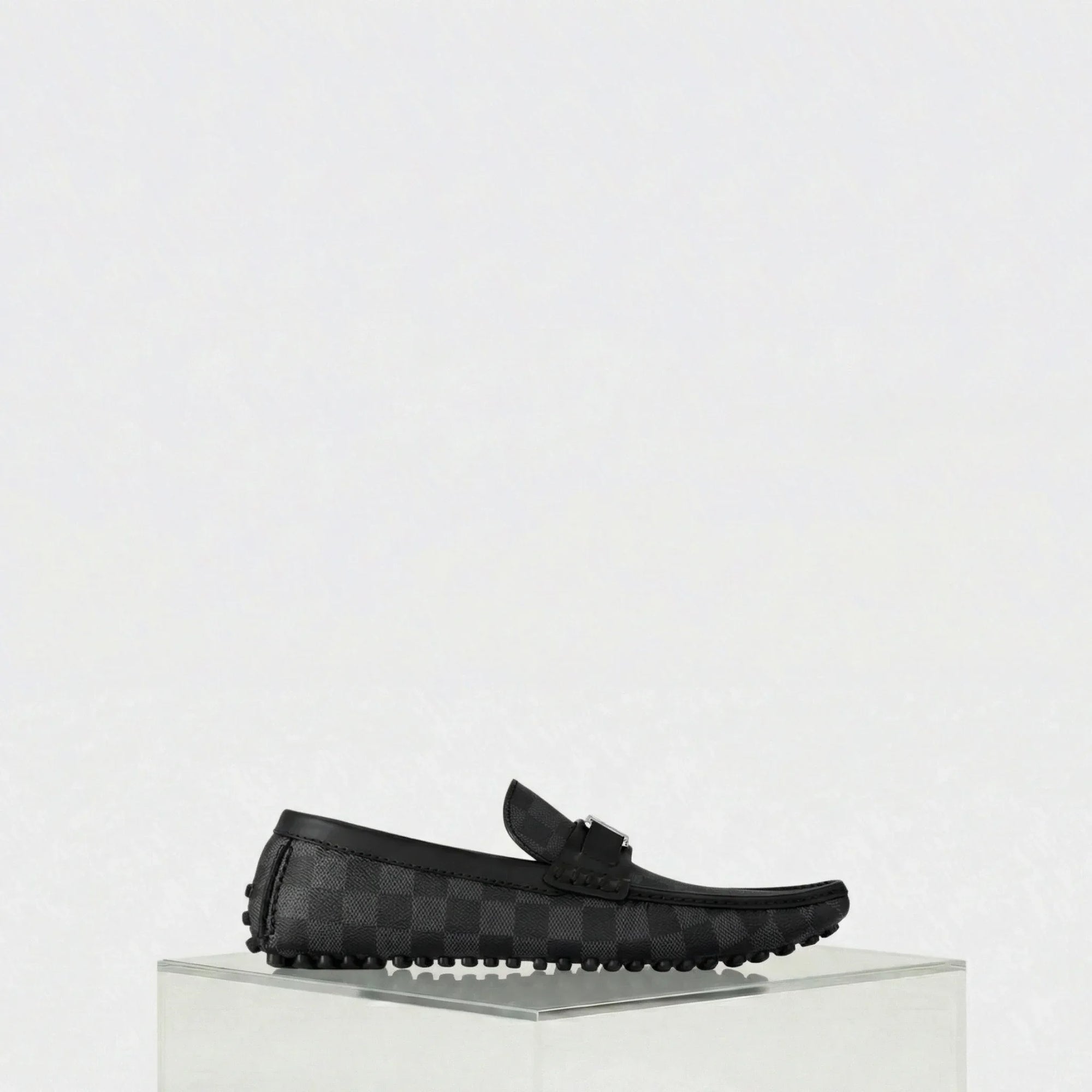 Hockenheim Moccasin Damier Graphite Canvas Louis vuitton – Гарантія оригінальності – вид ззаду