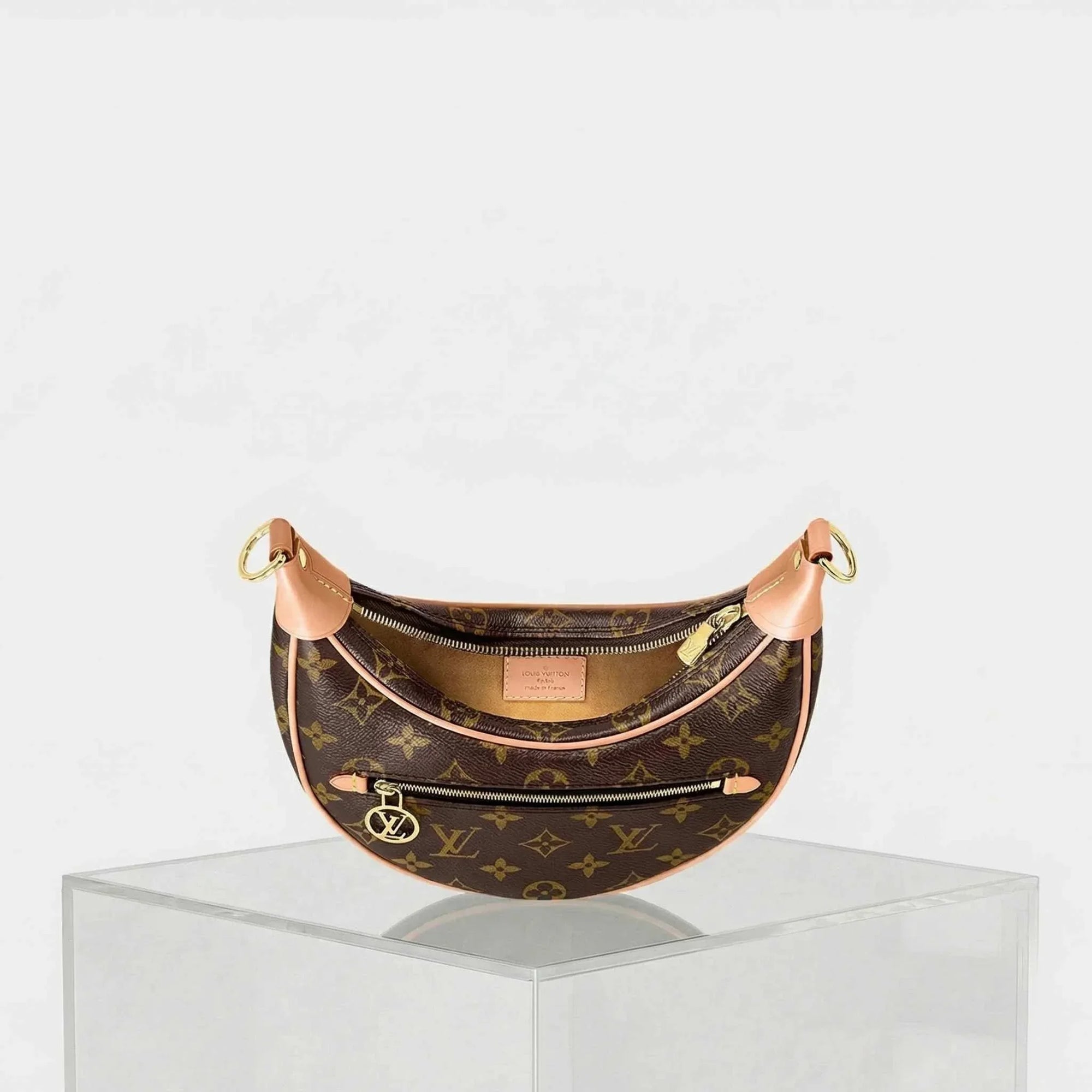 Loop Shoulder Bag Monogram Coated Canvas Louis vuitton – Гарантія оригінальності – детальний вид