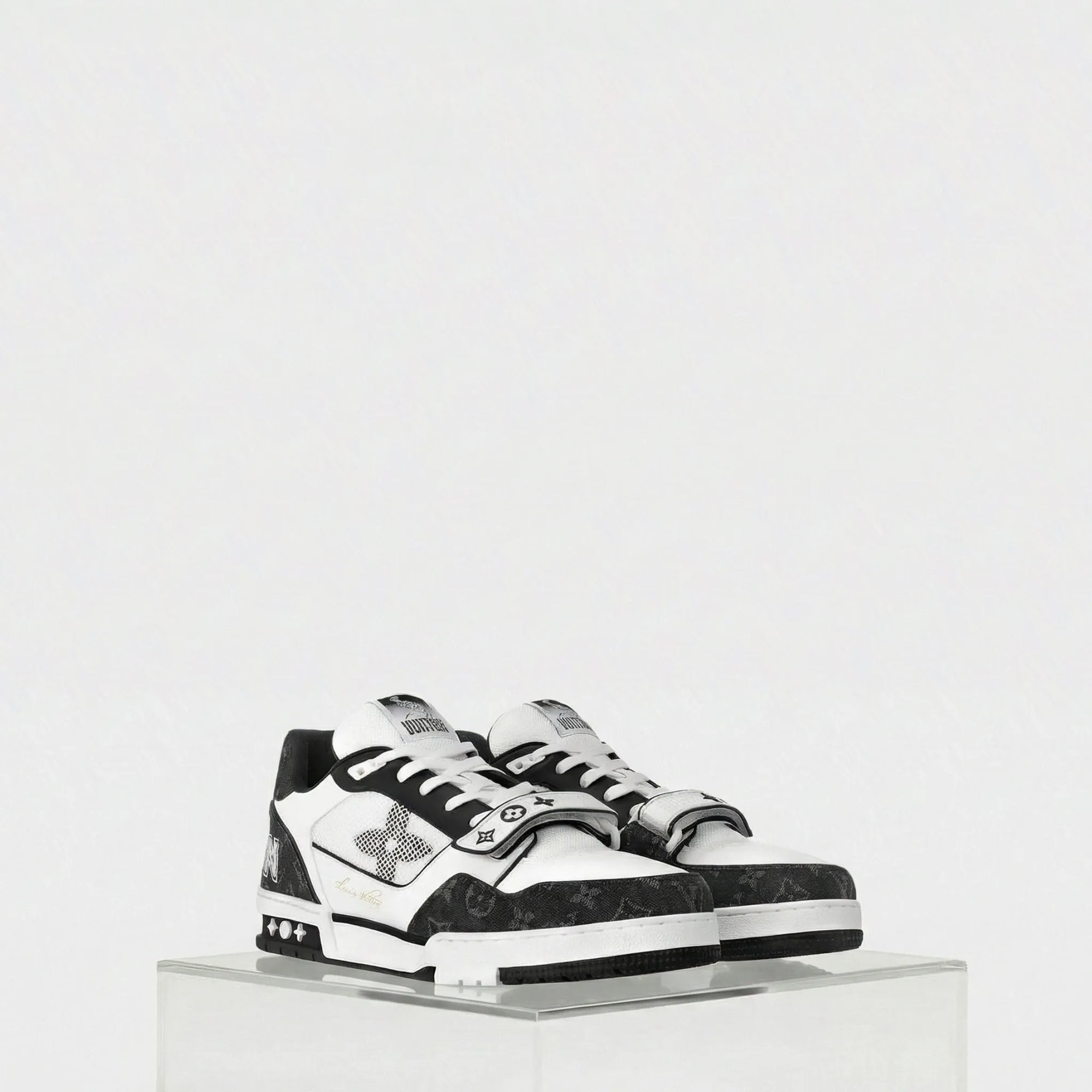 LV Trainer Sneaker Denim Louis vuitton – Гарантія оригінальності – боковий вид