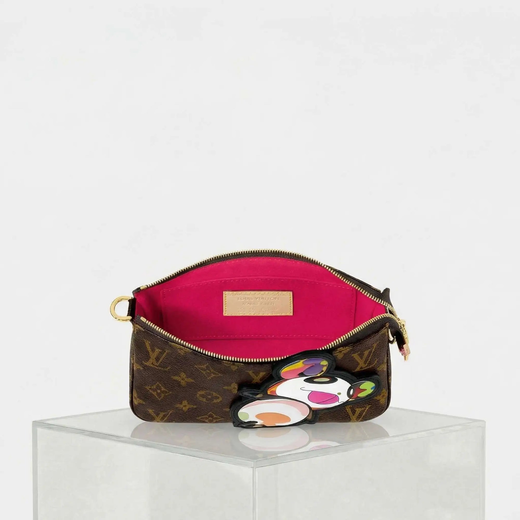 Оригінальна LV X Tm Pochette Accessoires Monogram Handbag Louis vuitton – детальний вид