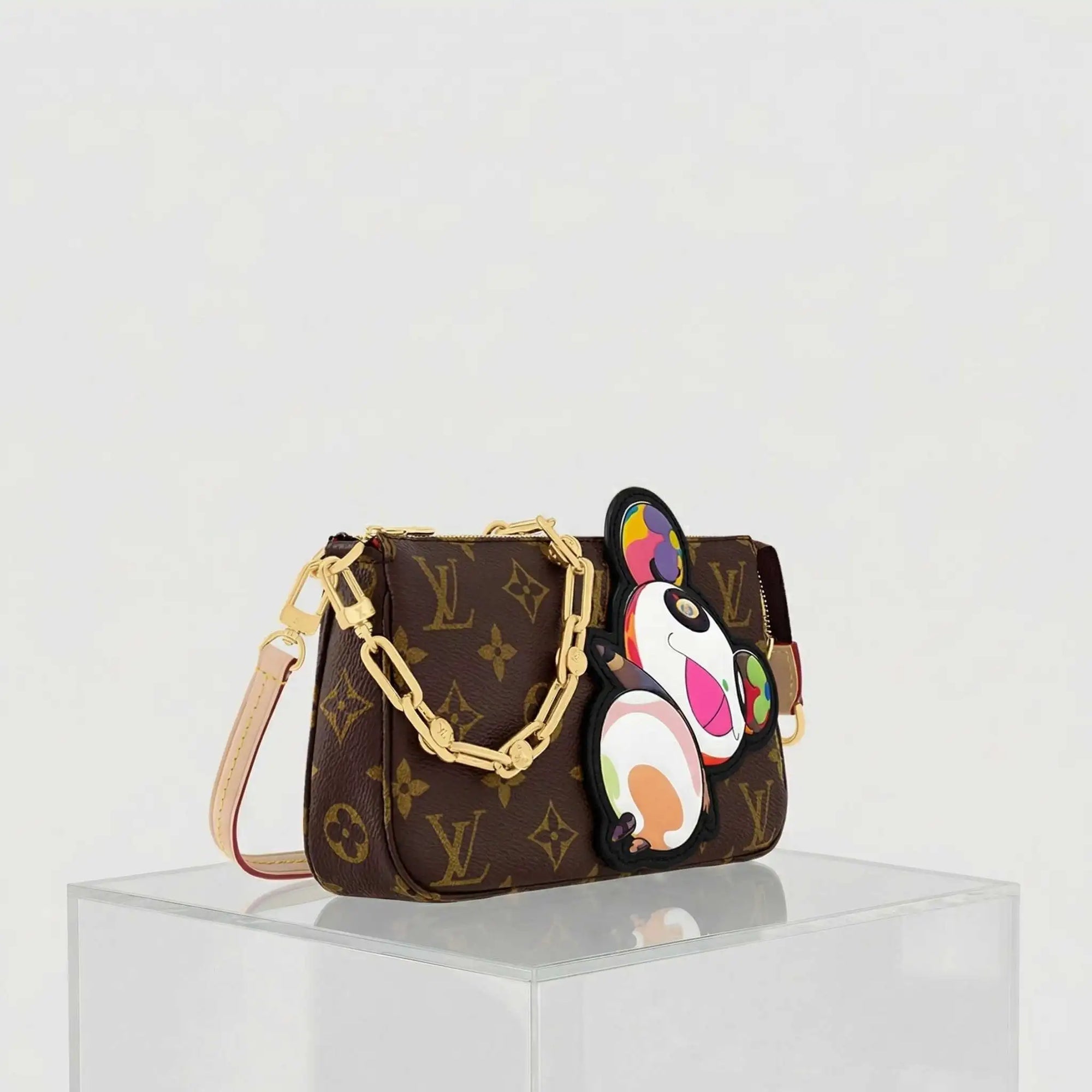 Оригінальна LV X Tm Pochette Accessoires Monogram Handbag Louis vuitton – вид ззаду