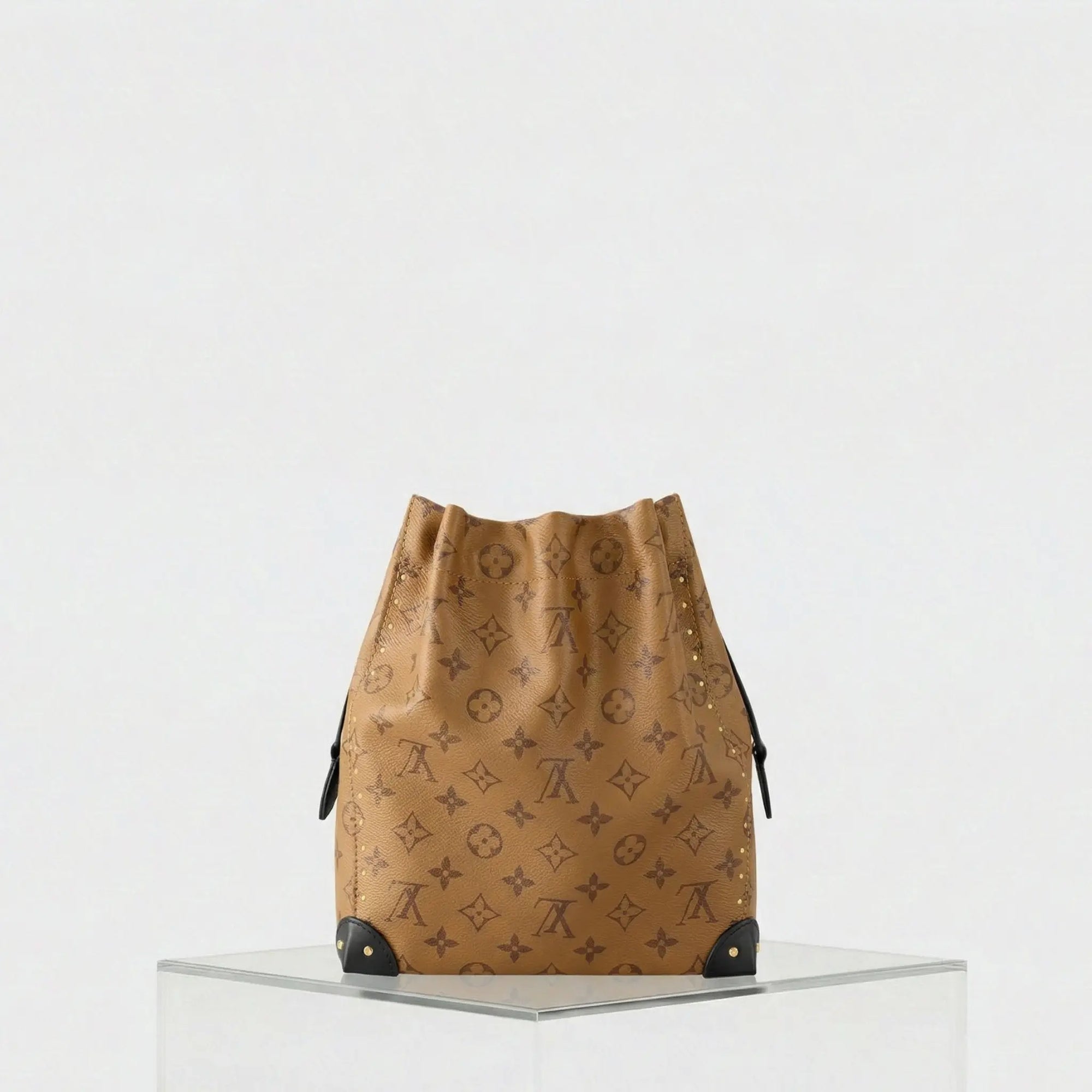 Noé Trunk Pm Monogram Reverse Cruise 2025 Louis vuitton – Гарантія оригінальності – детальний вид