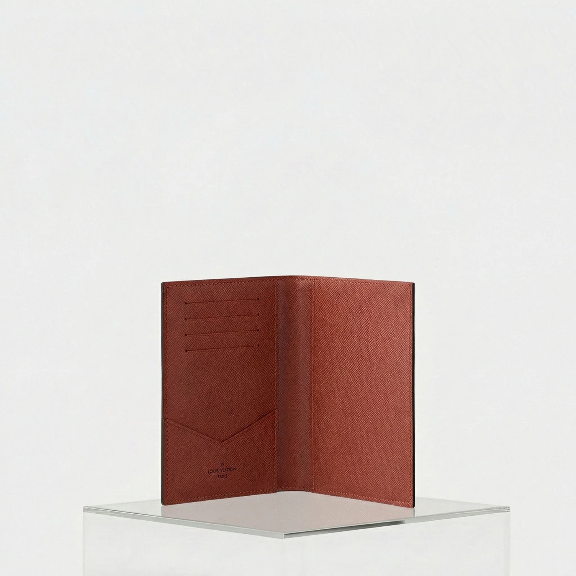Passport Cover Monogram Canvas Louis vuitton оригінал – Купити в Україні – детальний вид