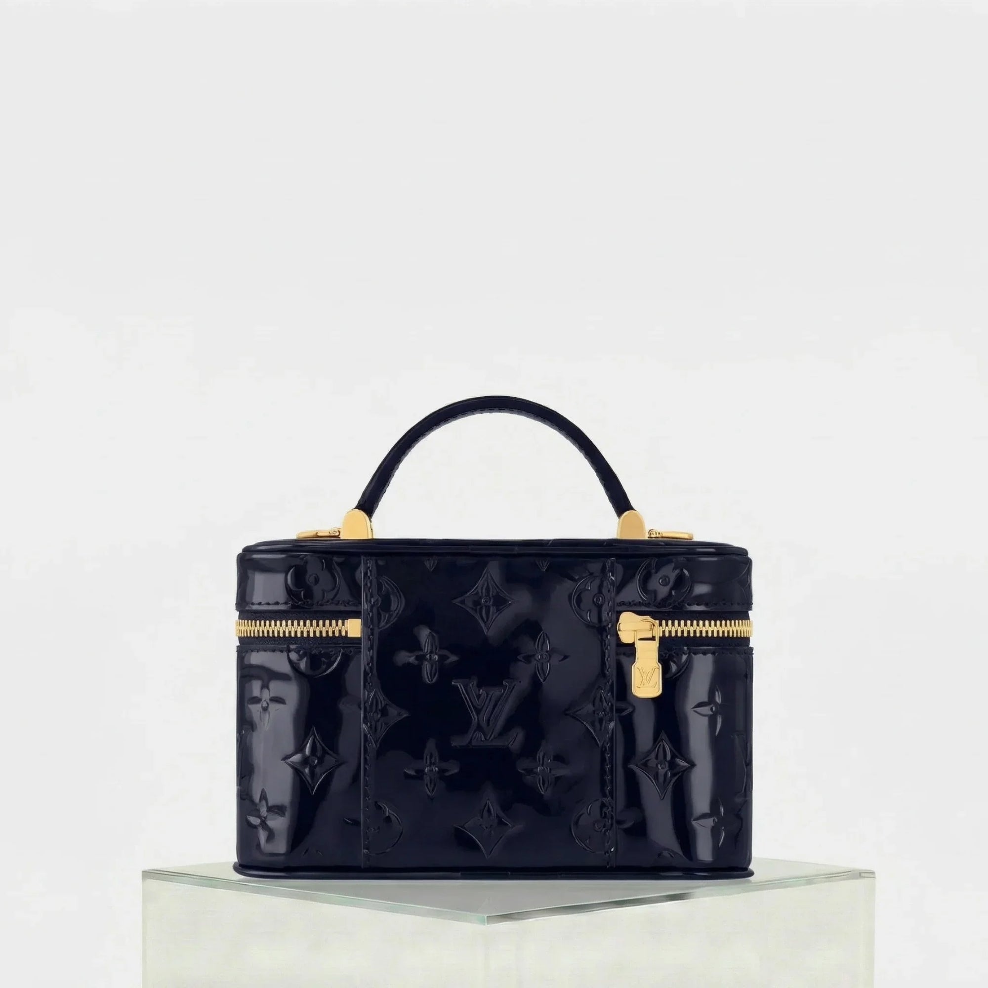Vanity Chain Pouch Monogram Vernis Louis vuitton – Гарантія оригінальності – детальний вид