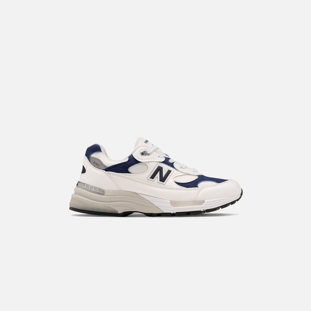 Оригінальна Made In Usa 992 White New balance – боковий вид