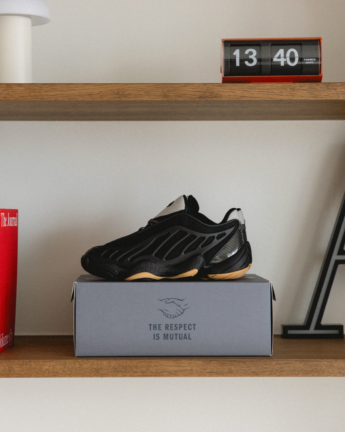 Оригінальна Intimidation Adidas – вид ззаду - ADIDAS