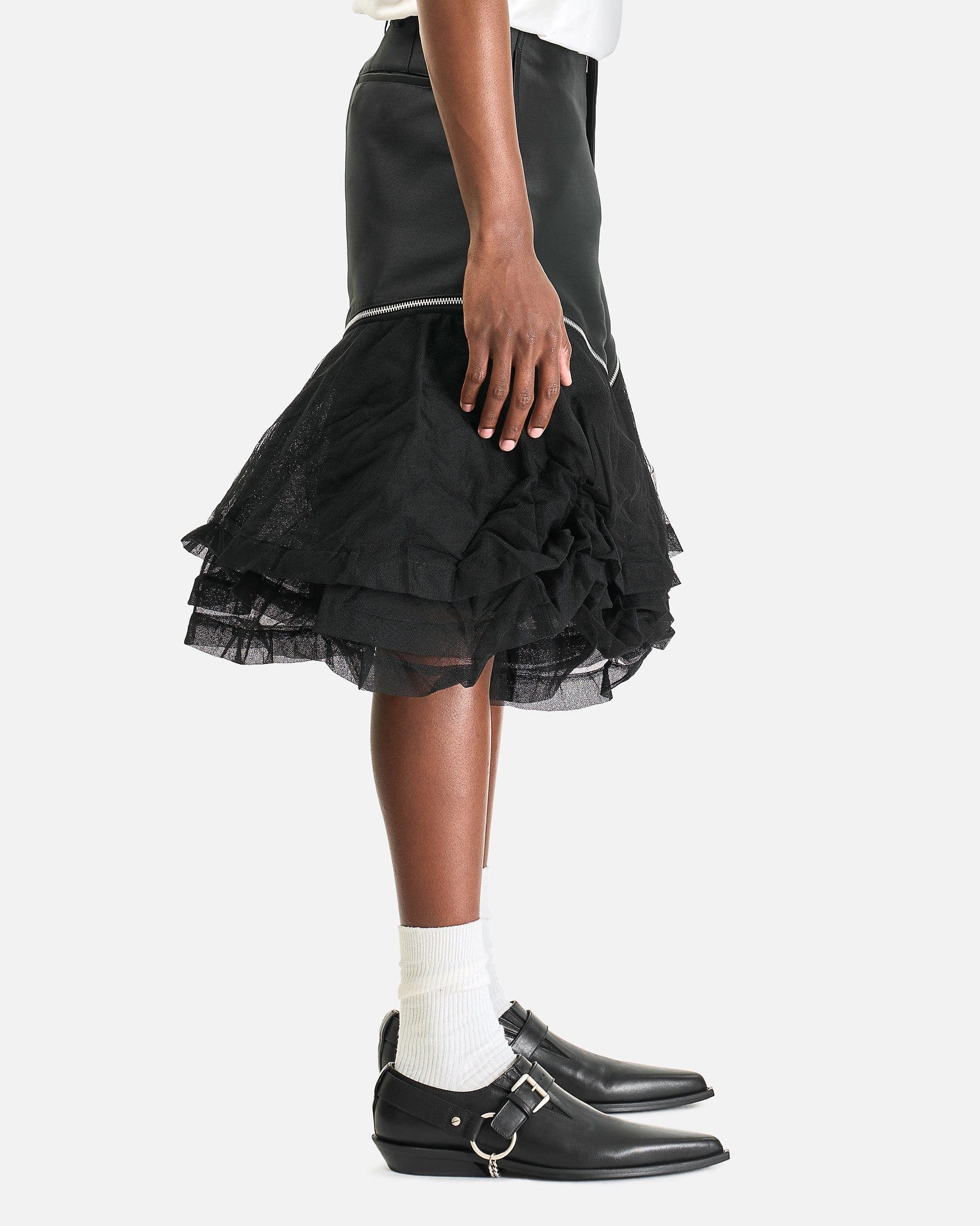 Оригінальна Mesh Flare Shorts In Black Comme des garcons – детальний вид