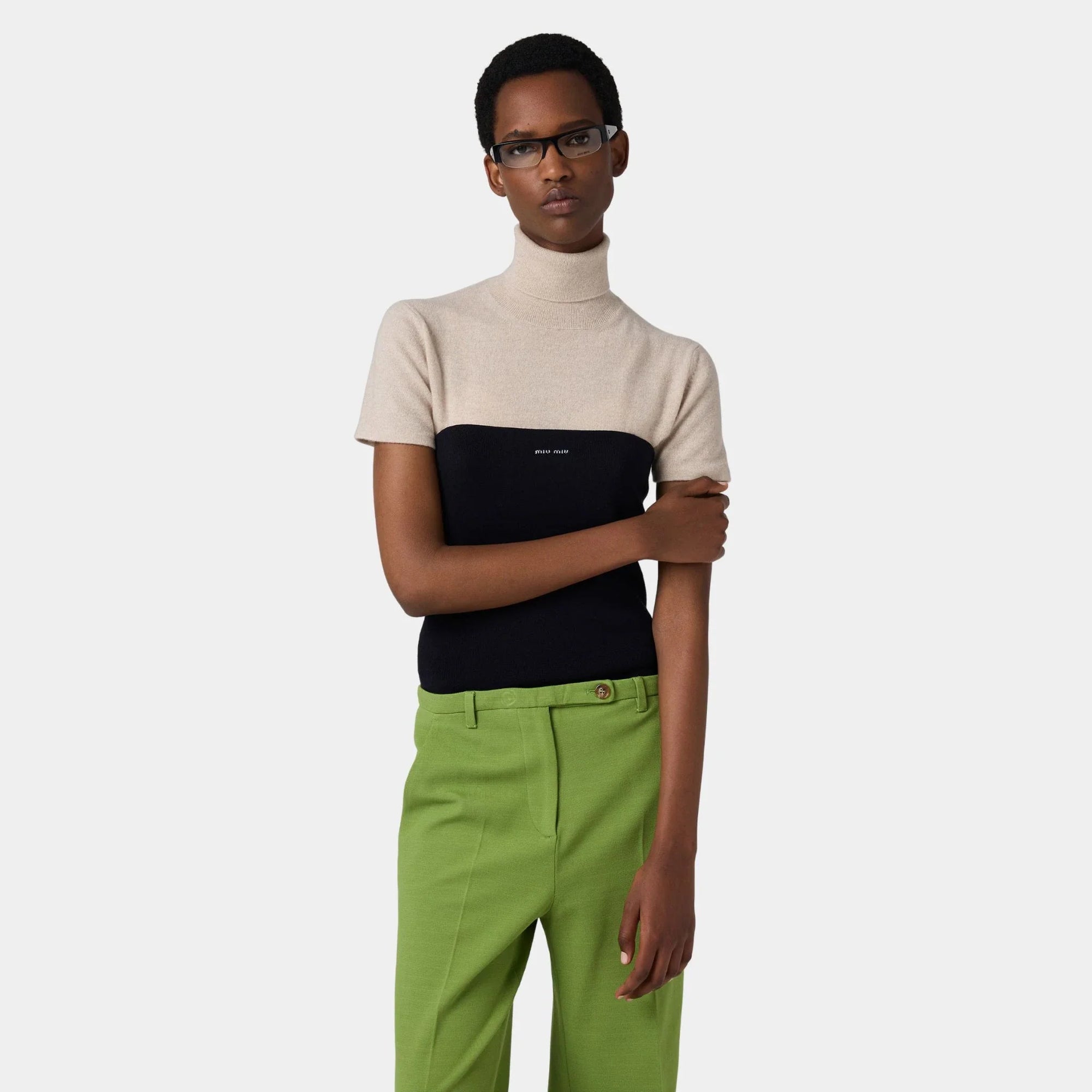 Cashmere Turtleneck Sweater Miu miu – Гарантія оригінальності – вид ззаду