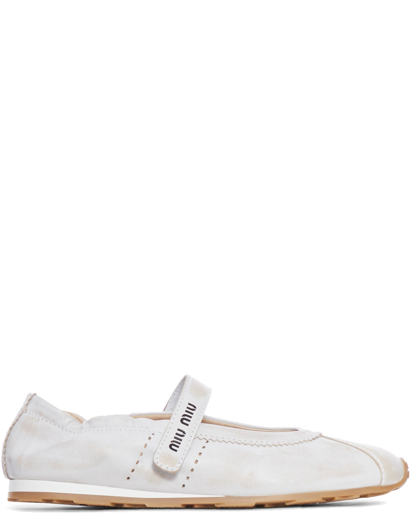 Plume Ballet Flats In Délavé Effect Leather Miu miu – Гарантія оригінальності