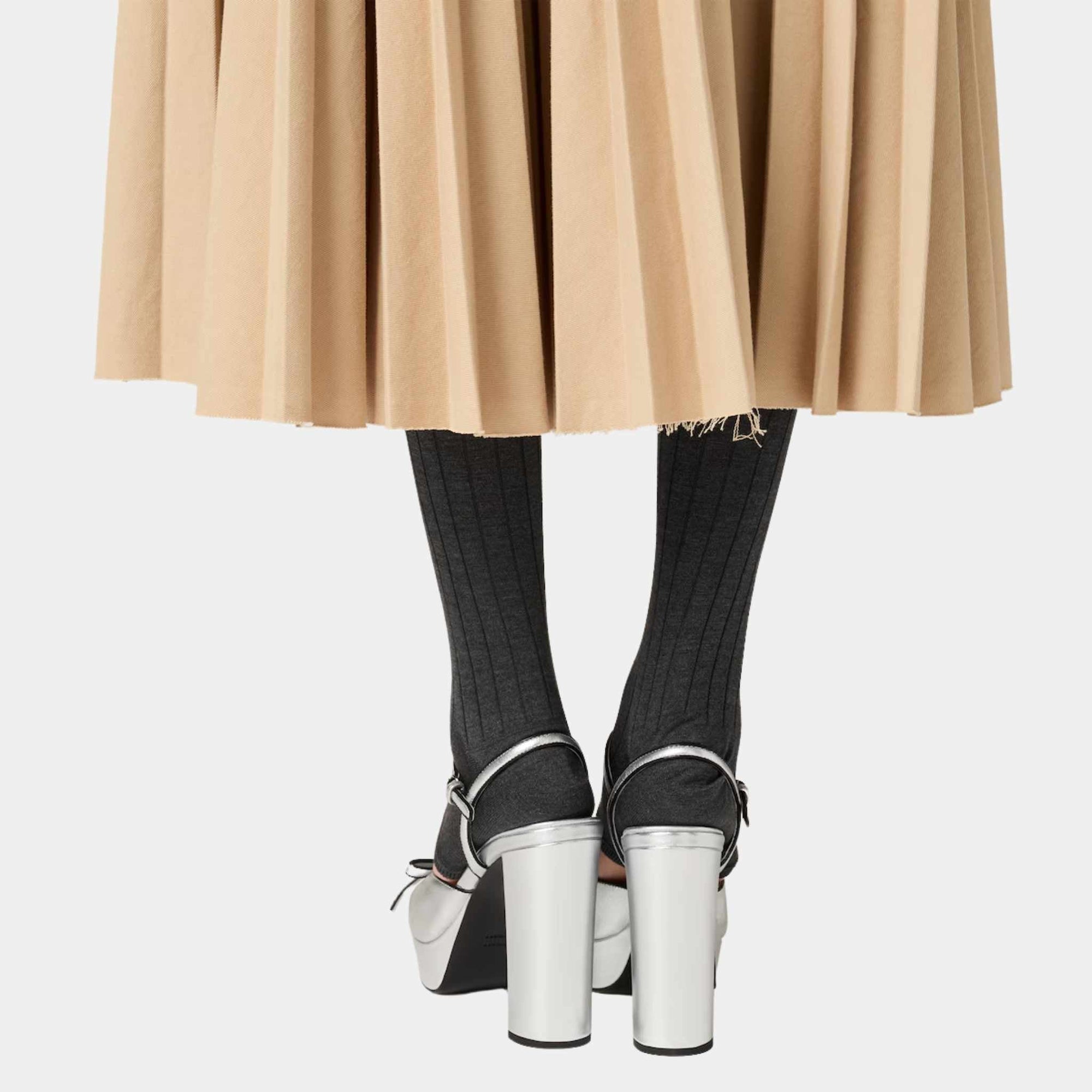 Оригінальна Mordoré Nappa Leather Platform Sandals Miu miu – детальний вид